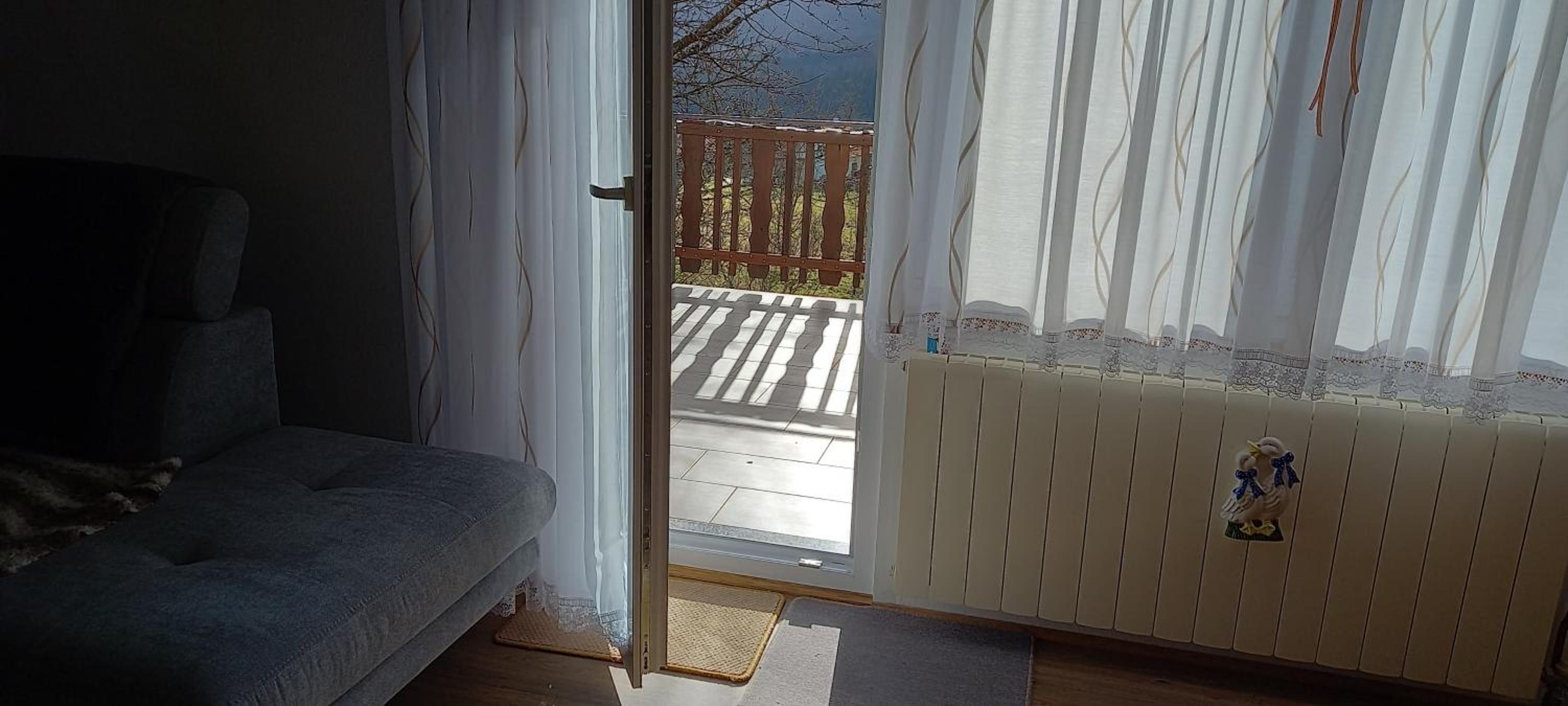 Apartment ROKO with sauna & view