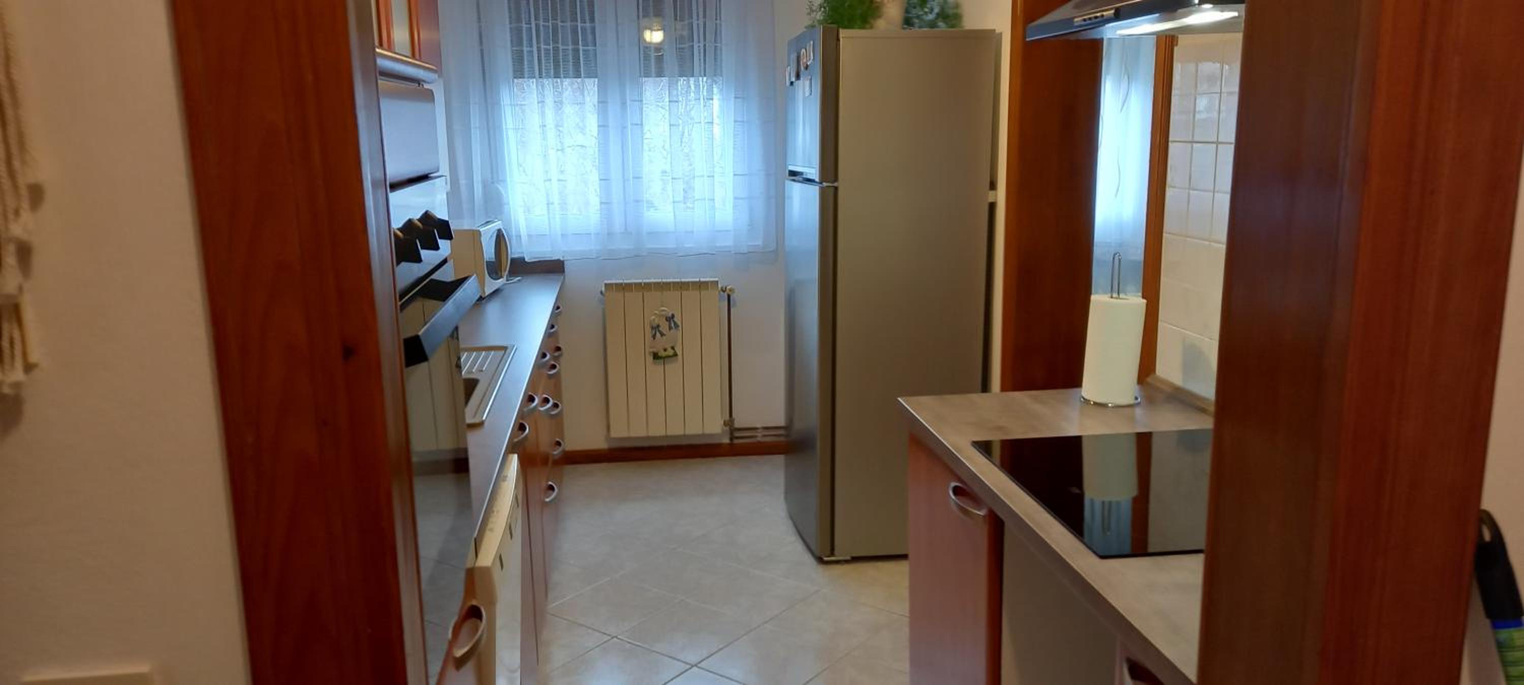 Apartment ROKO with sauna & view