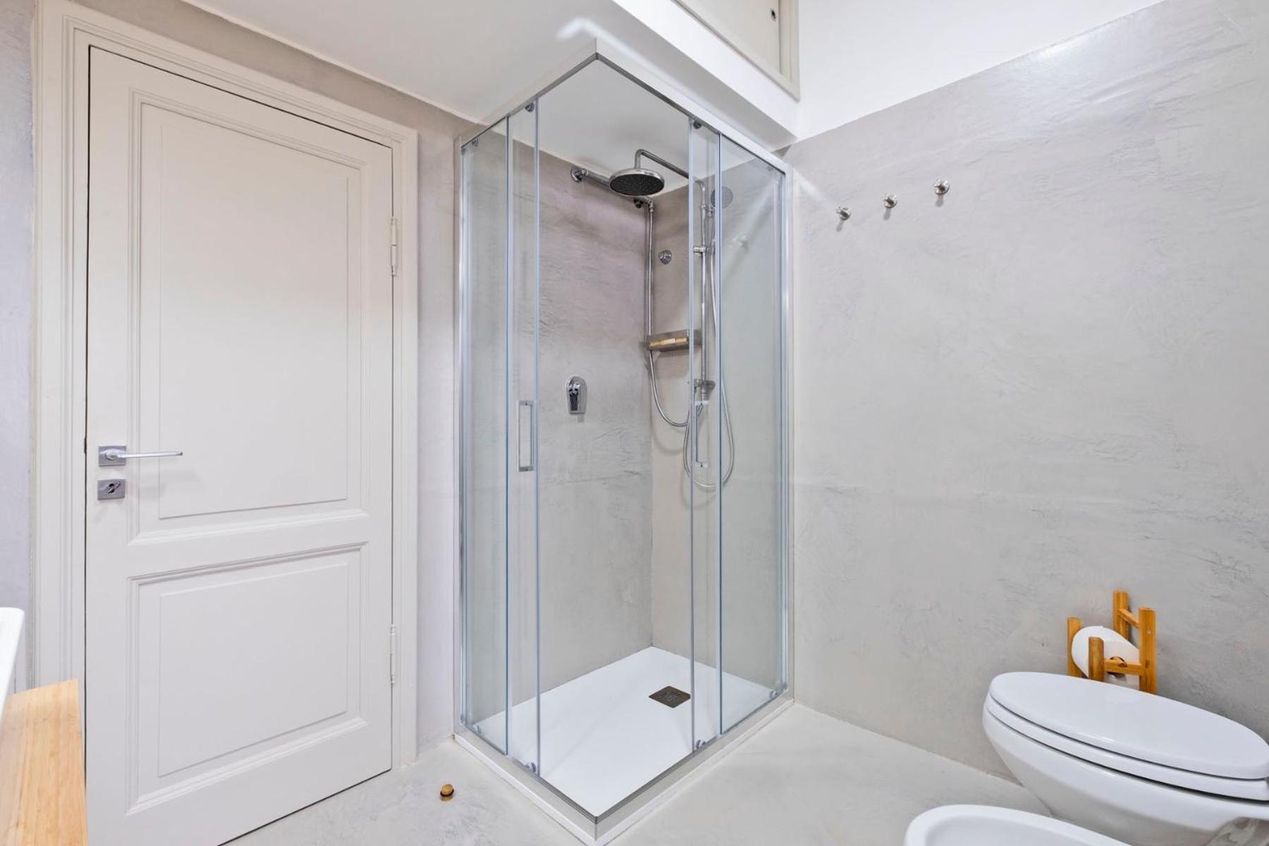 My Honeyed Corner en Siena — bathroom
