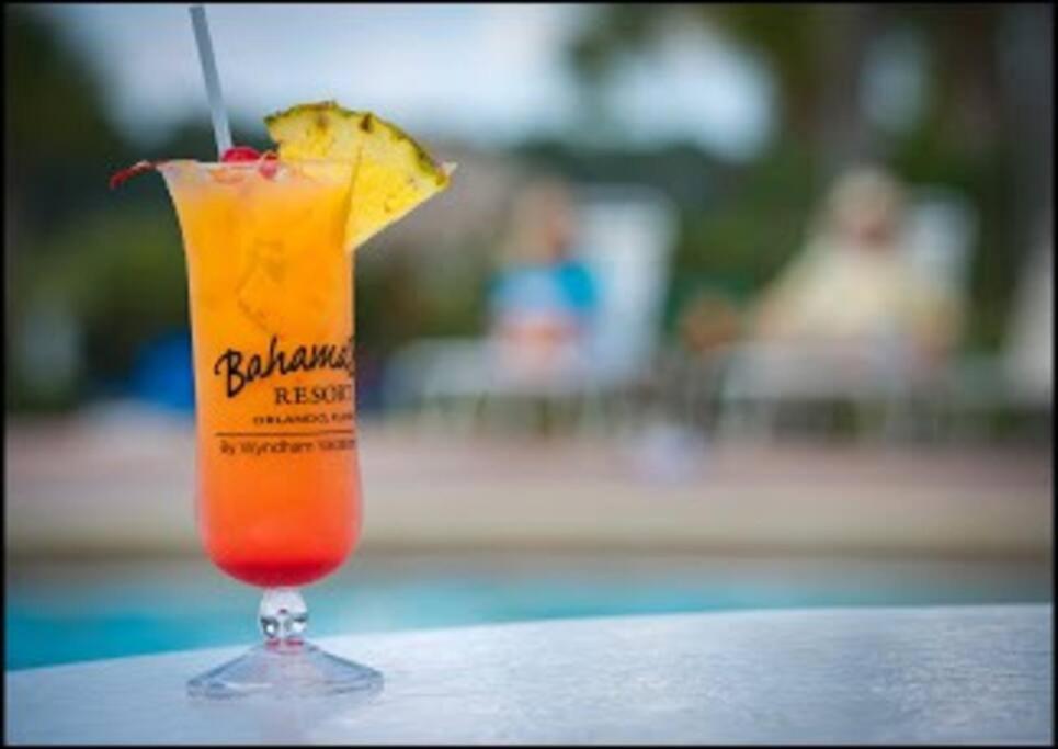 Beach Resort with poolside tiki bar and Hot Tubs near Disney World view 5