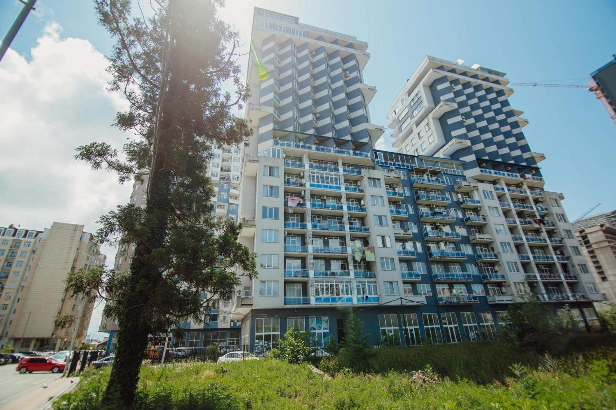 Stylish 3-room apartment with Sea/Mountain view view 3