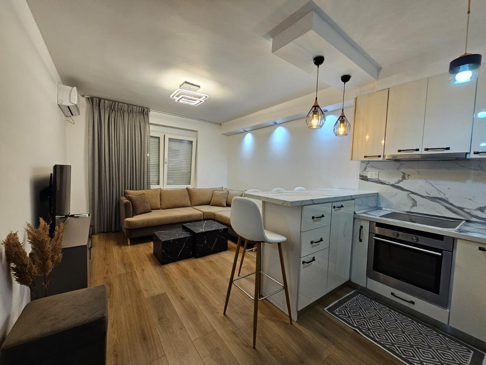 Elois Luxury Apartment