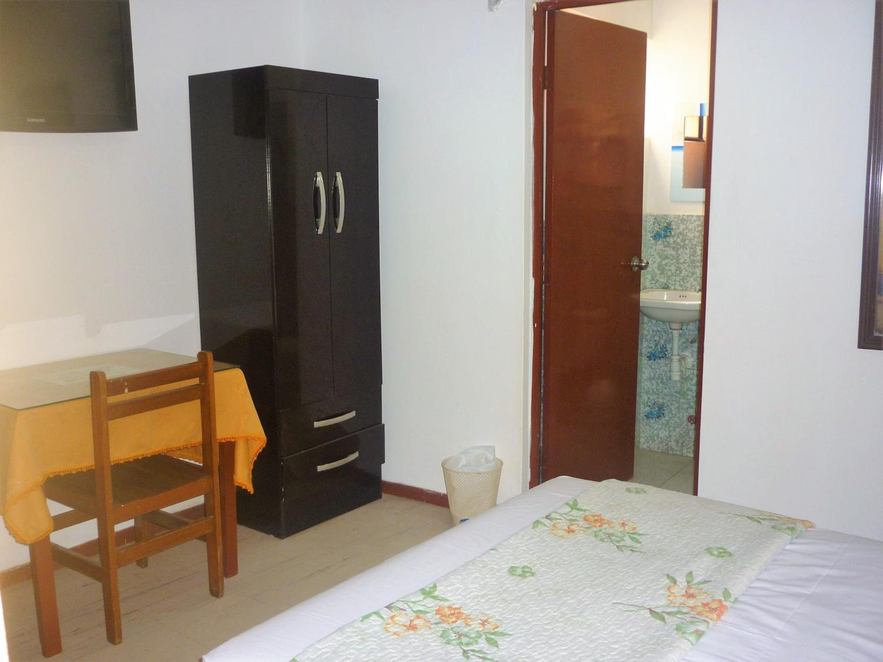 Anccalla Inn Guesthouse