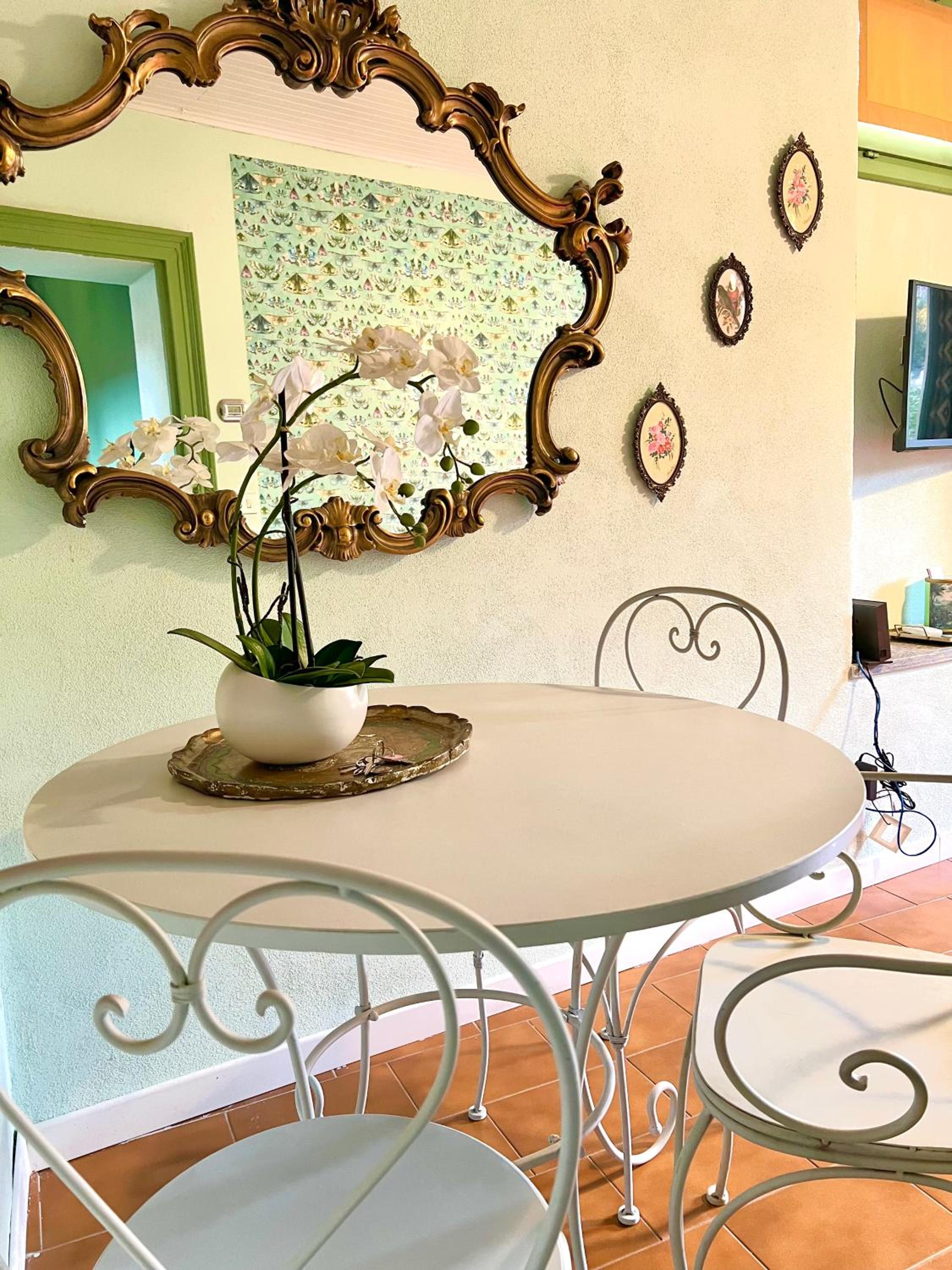 Il Giardino Segreto Arona, Charming Apartments view 5