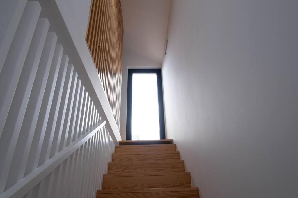MAR NEST Lodging - New & cosy house for 2, fully equiped & sea view view 4