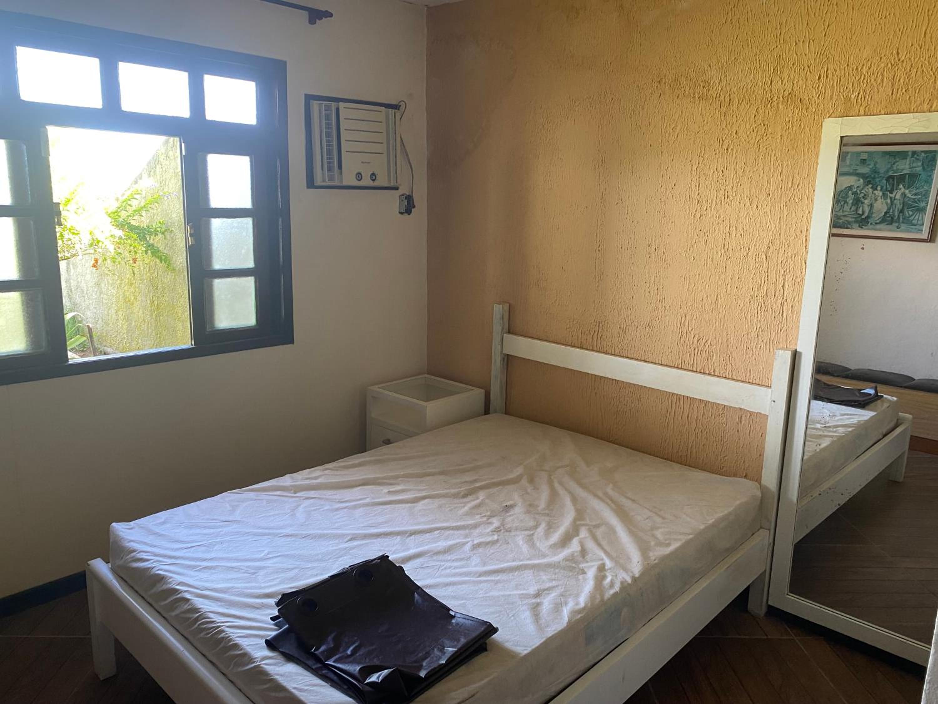 Casa de seis suites na beira do mar