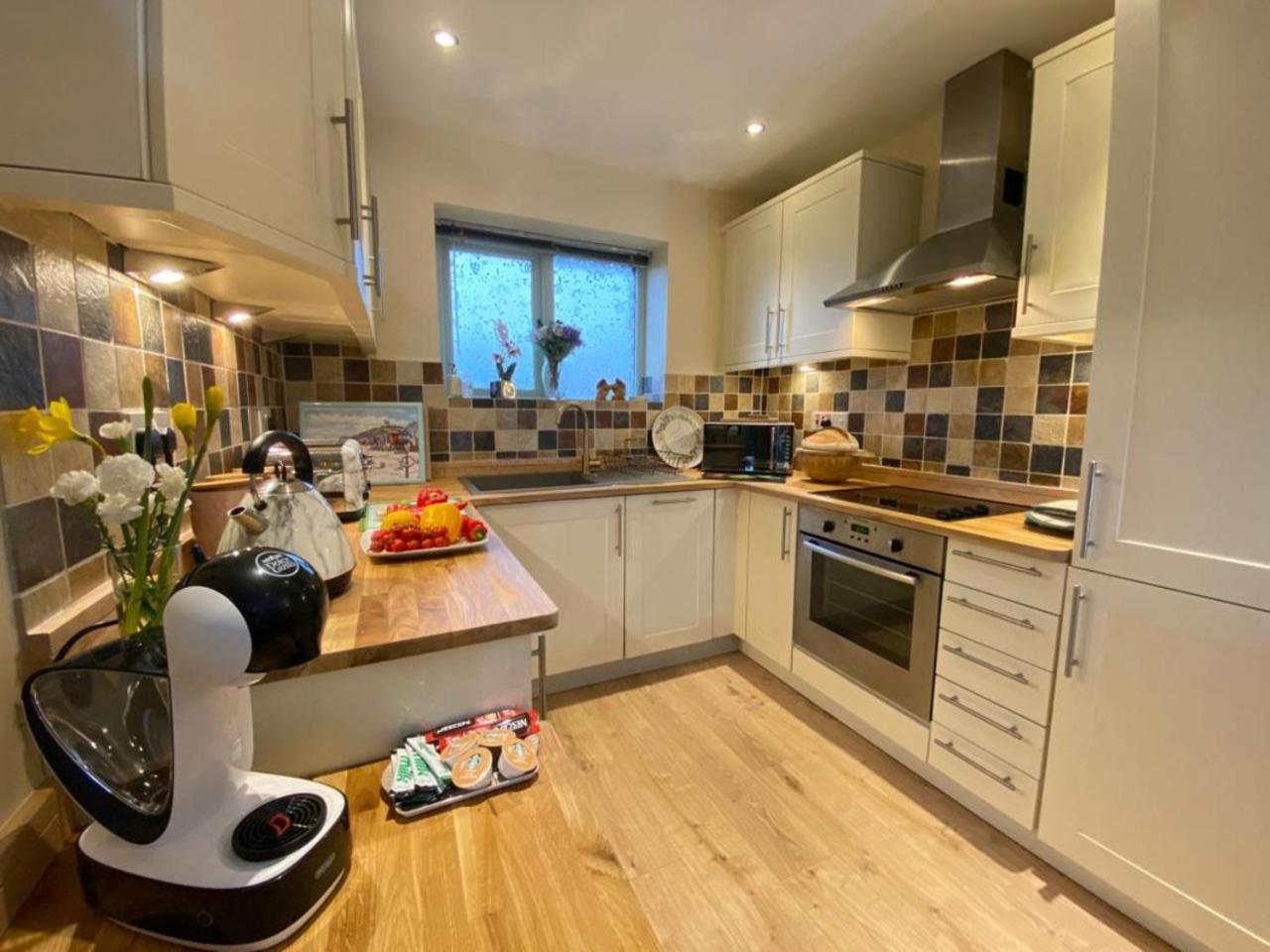 Lune Cottage nestled between Lake District and Yorkshire Dales view 5