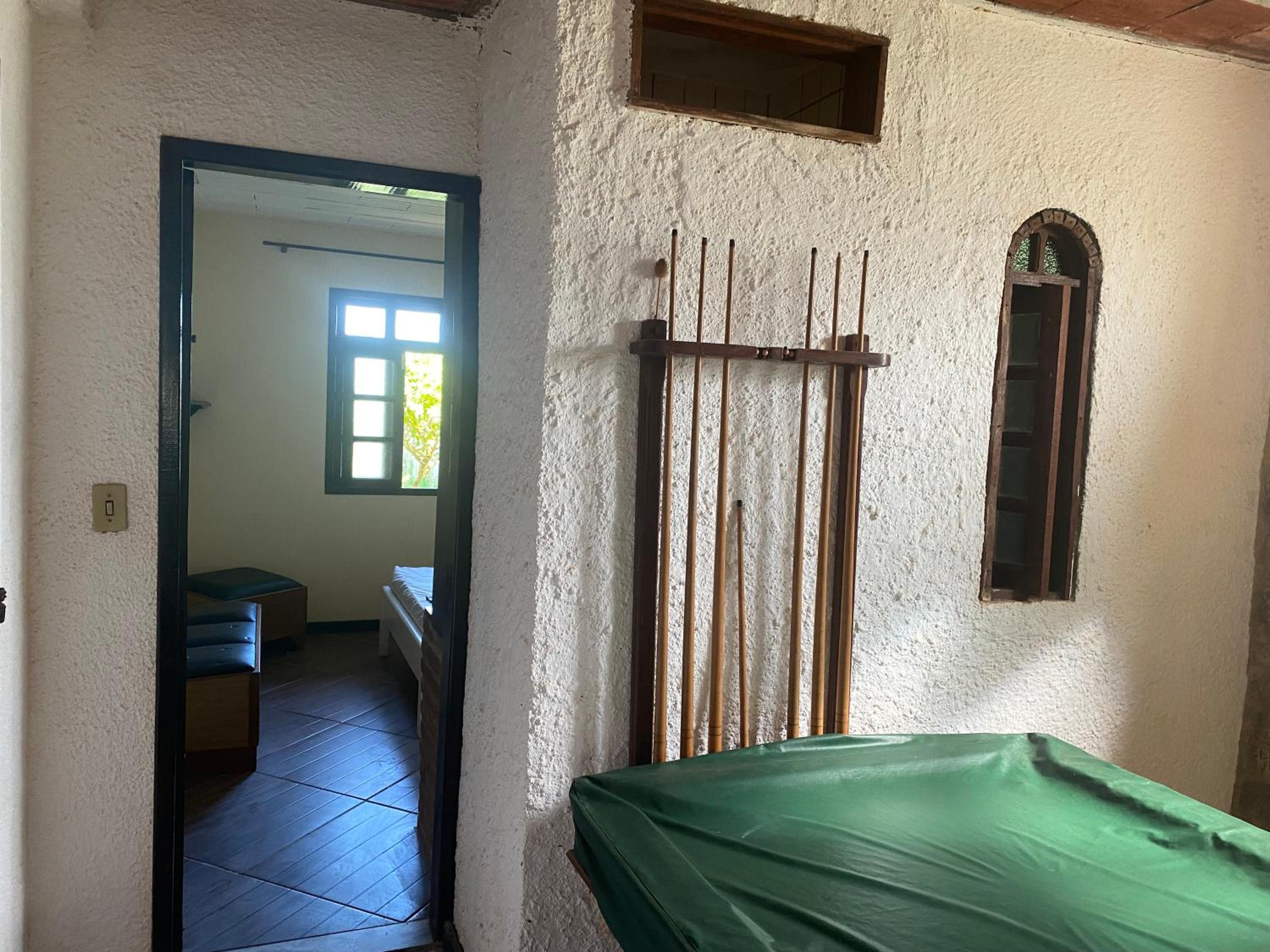 Casa de seis suites na beira do mar