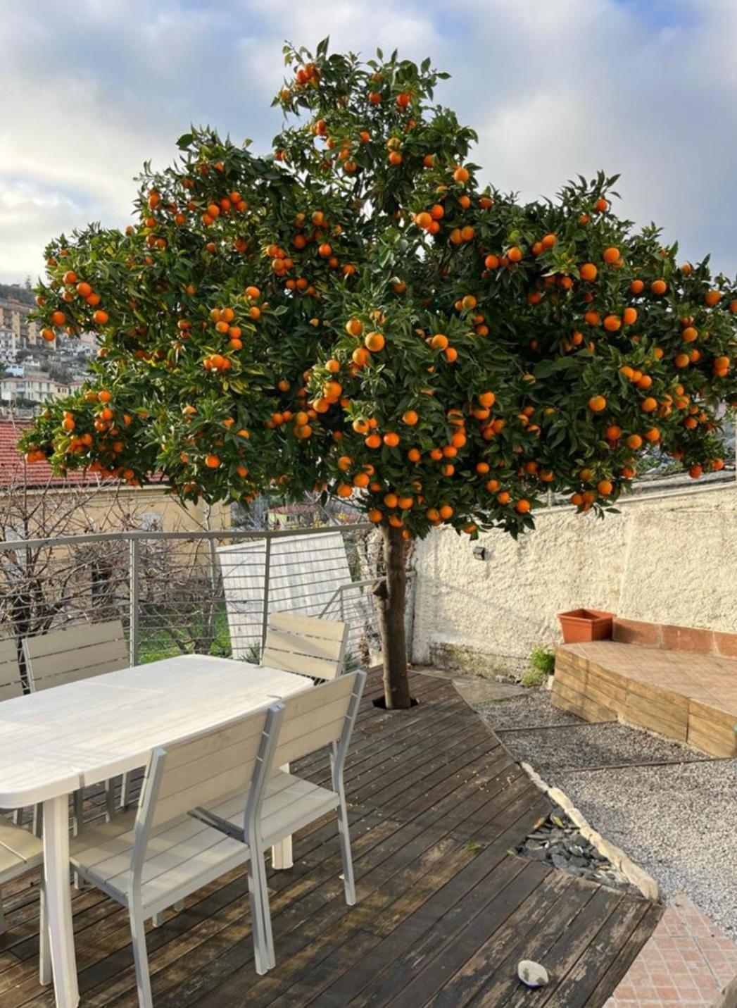 Villetta Fioregreco - free parking - Large outdoor space