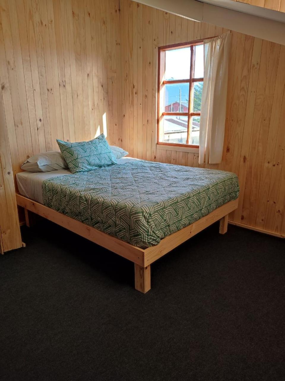 VERDEAGUA Hostal