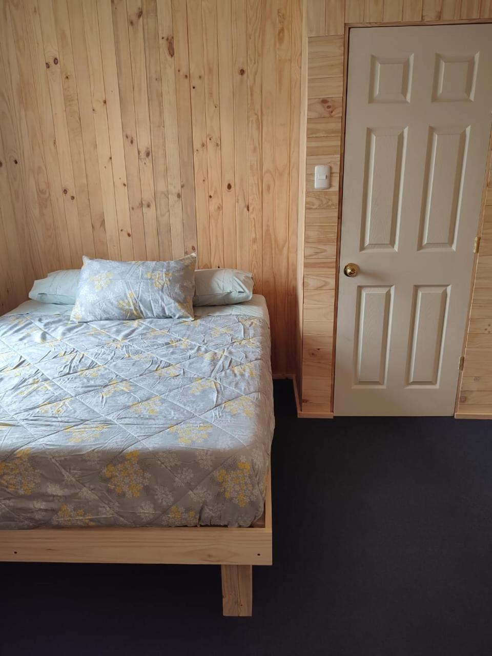 VERDEAGUA Hostal