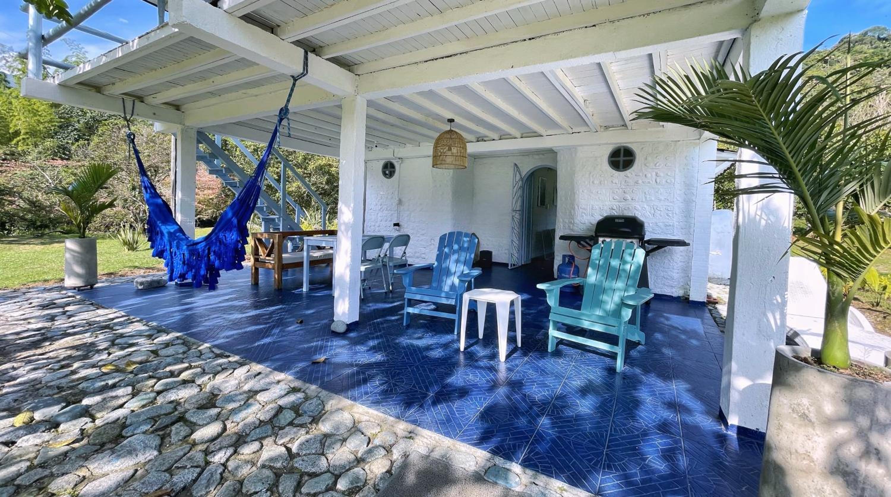 Hermosa Casa frente al Río