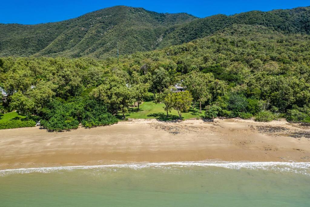 Cottonwood Beachfront, Port Douglas