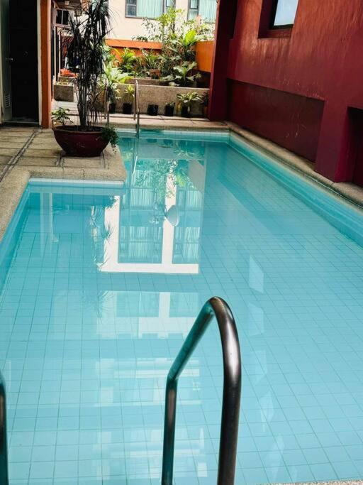 Citadel Inn a1 Central Makati Nightlife