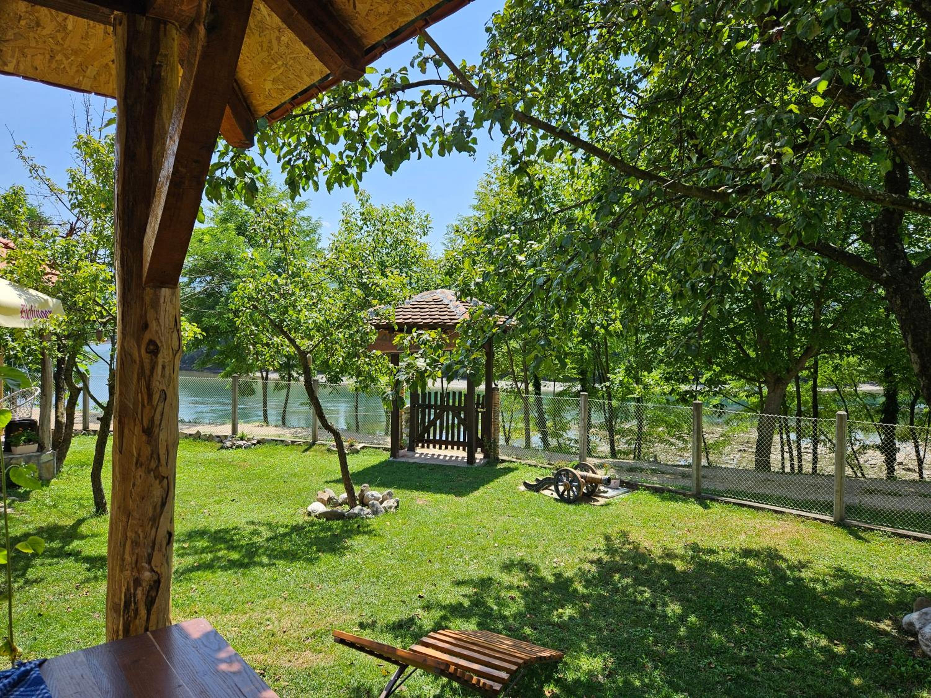 Drinska Dedovina