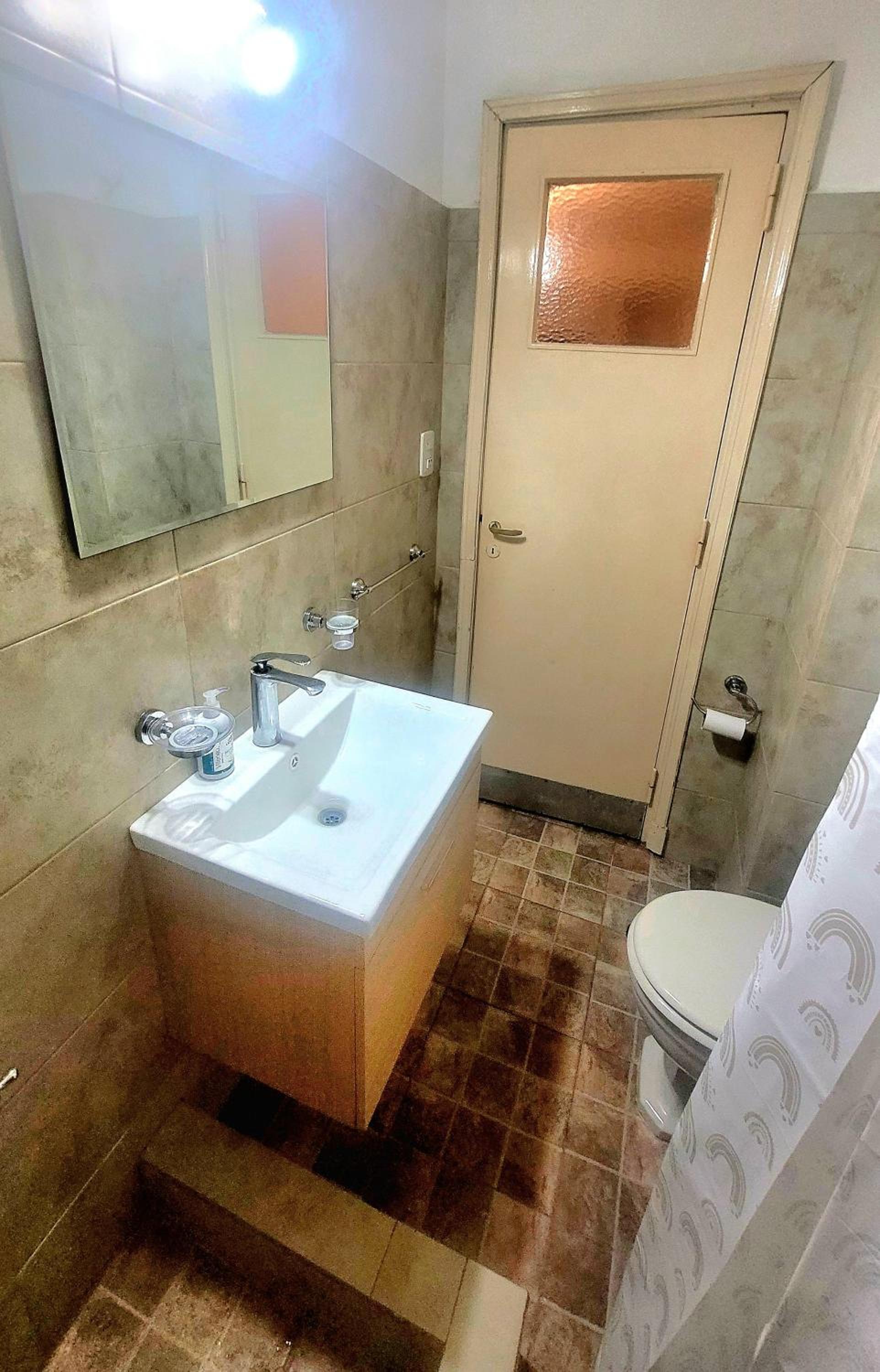 Departamento - Monoambiente - Frente al Shopping Paseo Aldrey - SE RESERVA CON SEÑA