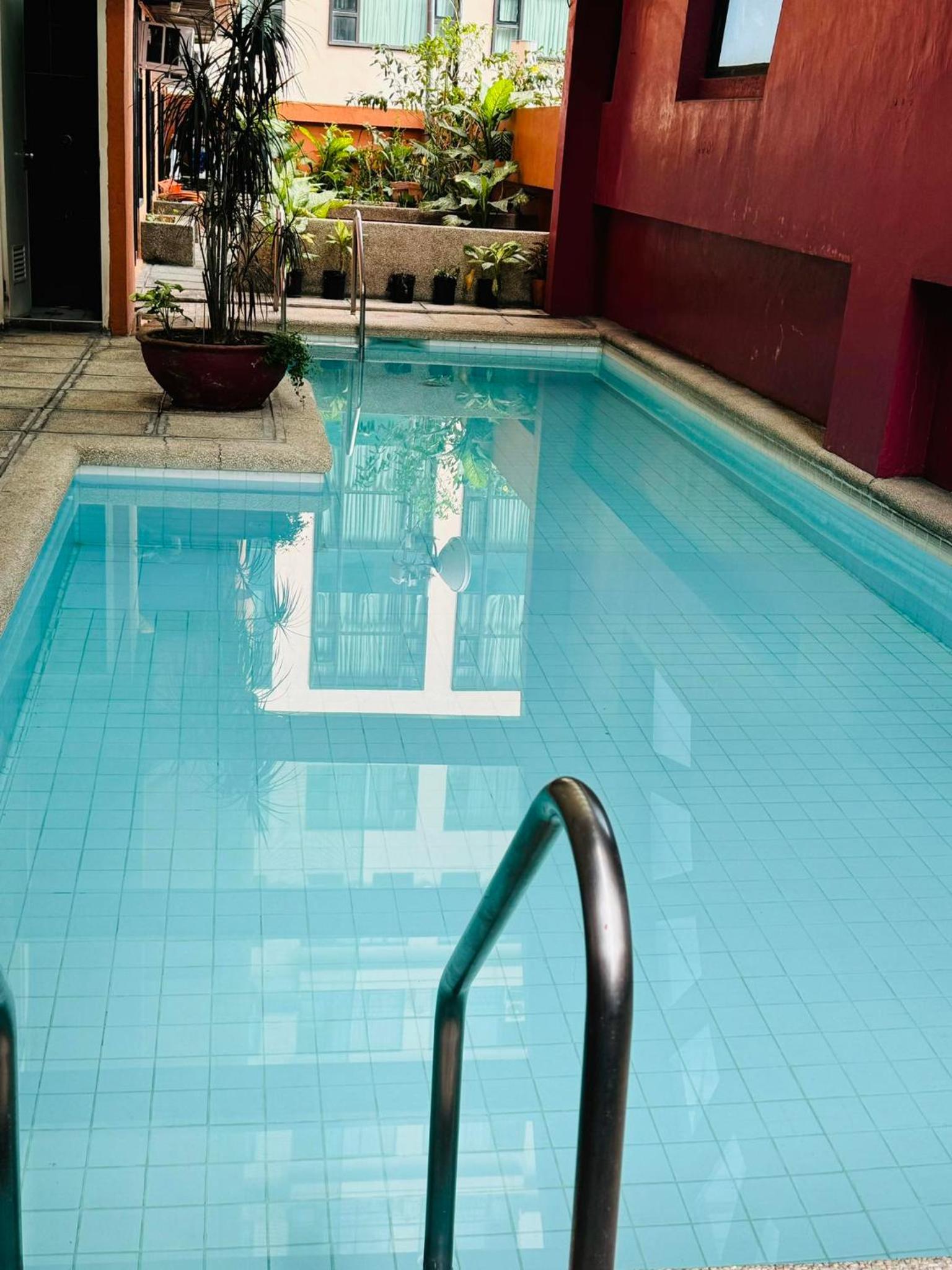 Citadel Inn a1 Central Makati Nightlife
