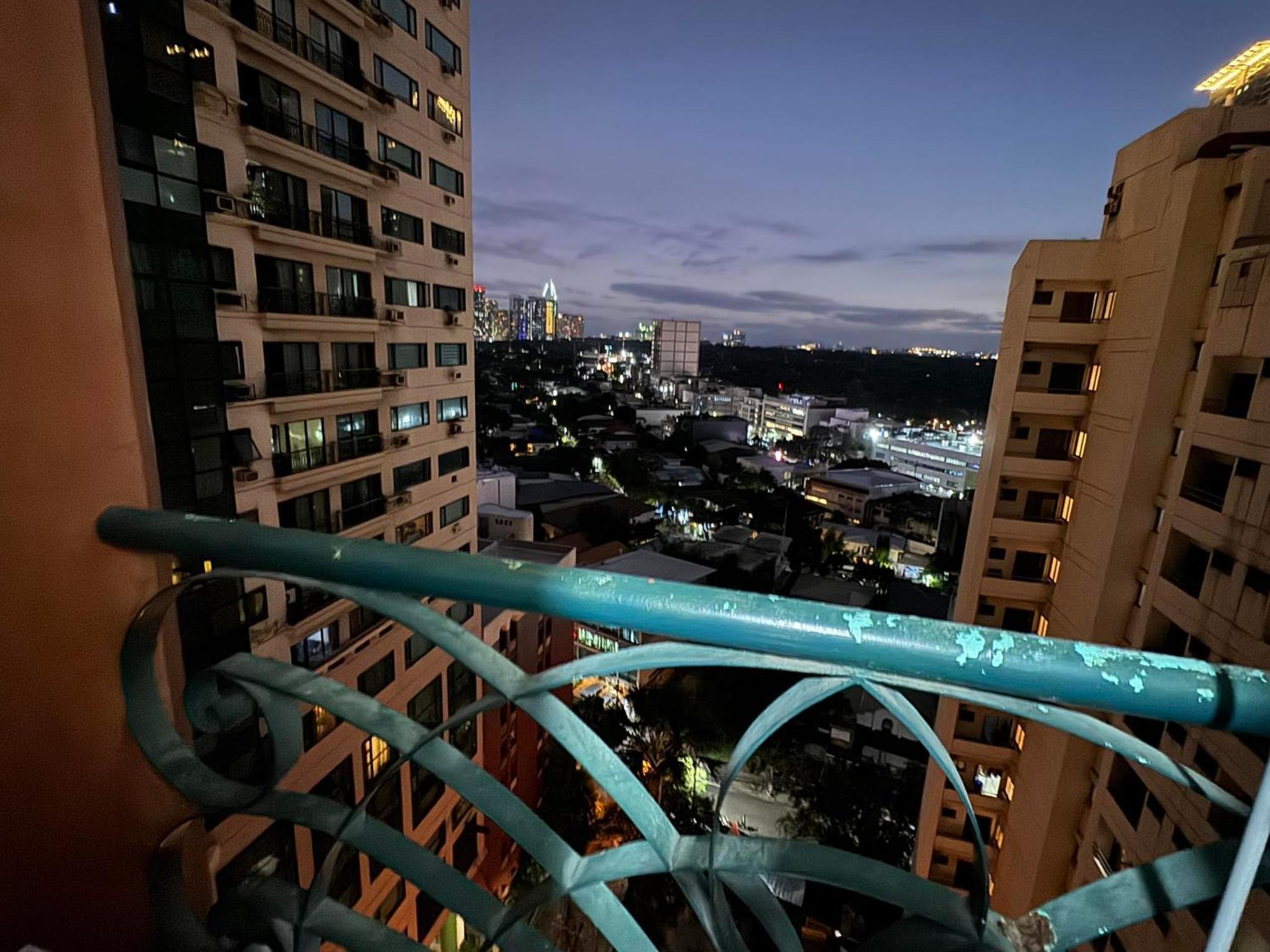 Citadel Inn a1 Central Makati Nightlife