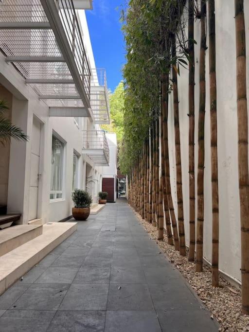 Condesa Residence Amsterdam 302 Fantastic 1Bed 1Bath on Amsterdam AV view 5
