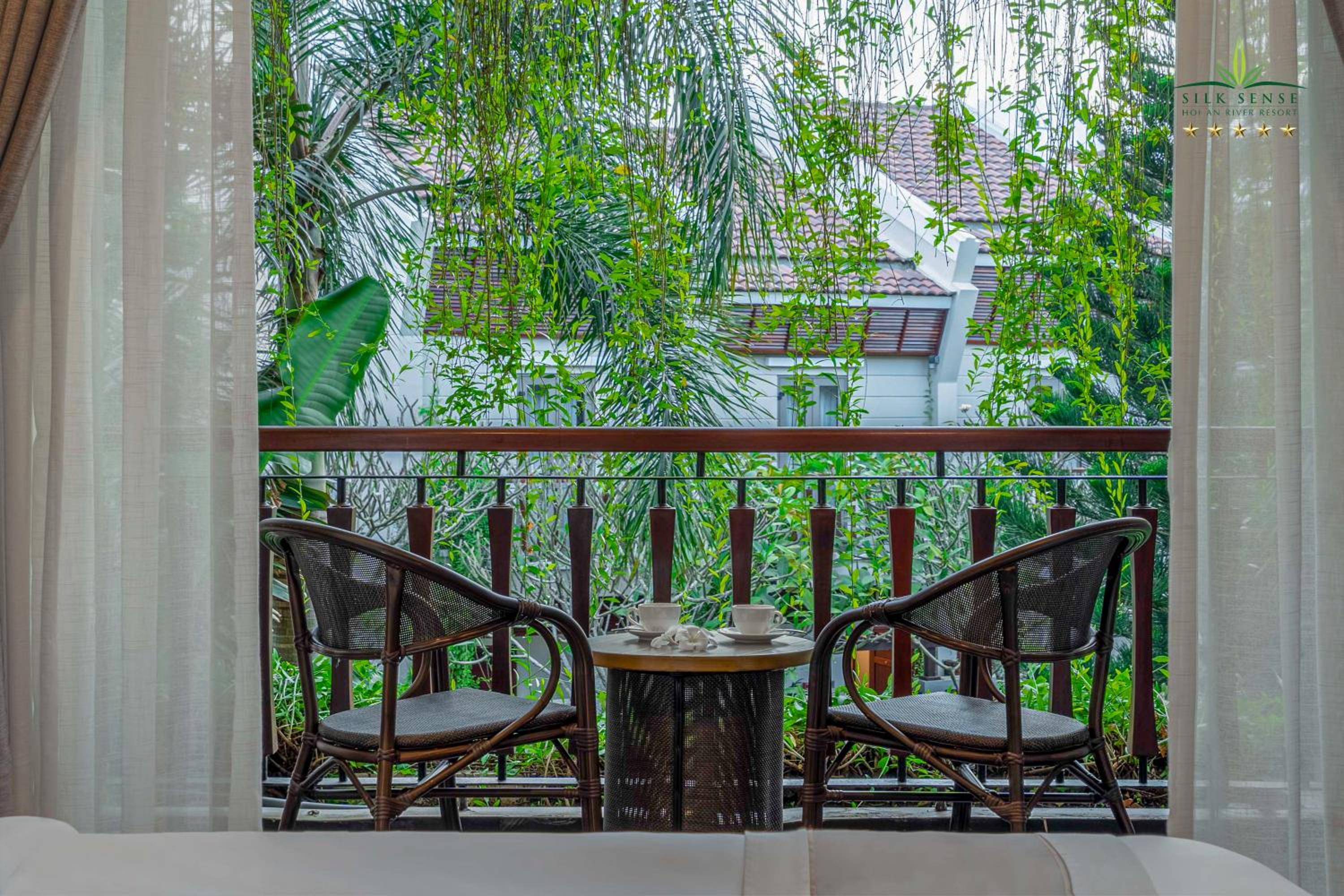 Silk Sense Hoi An River Resort - Green Luxury Escape