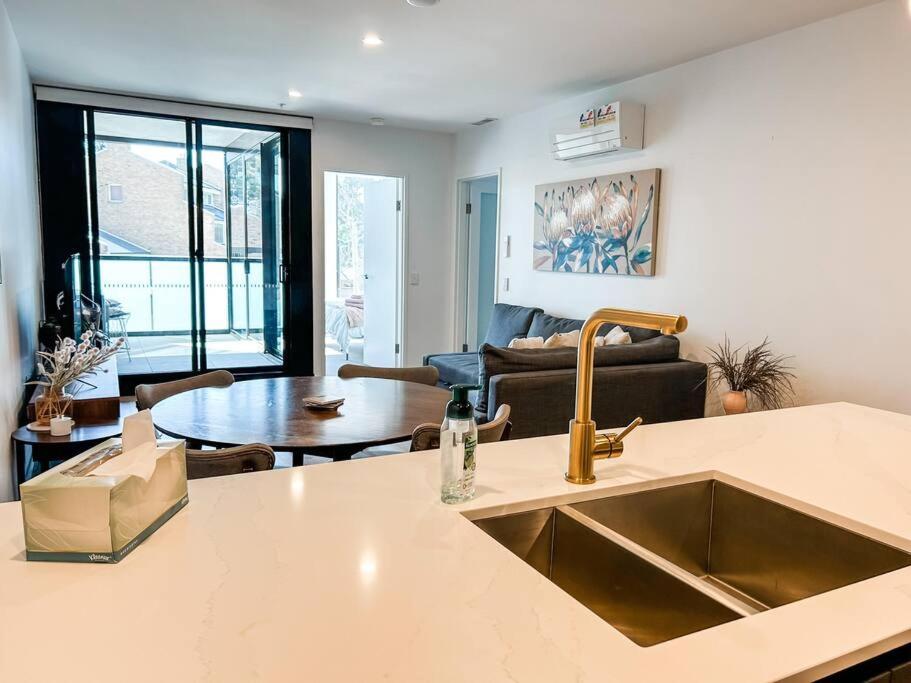 Metropol - CBD pool Sleeps 7