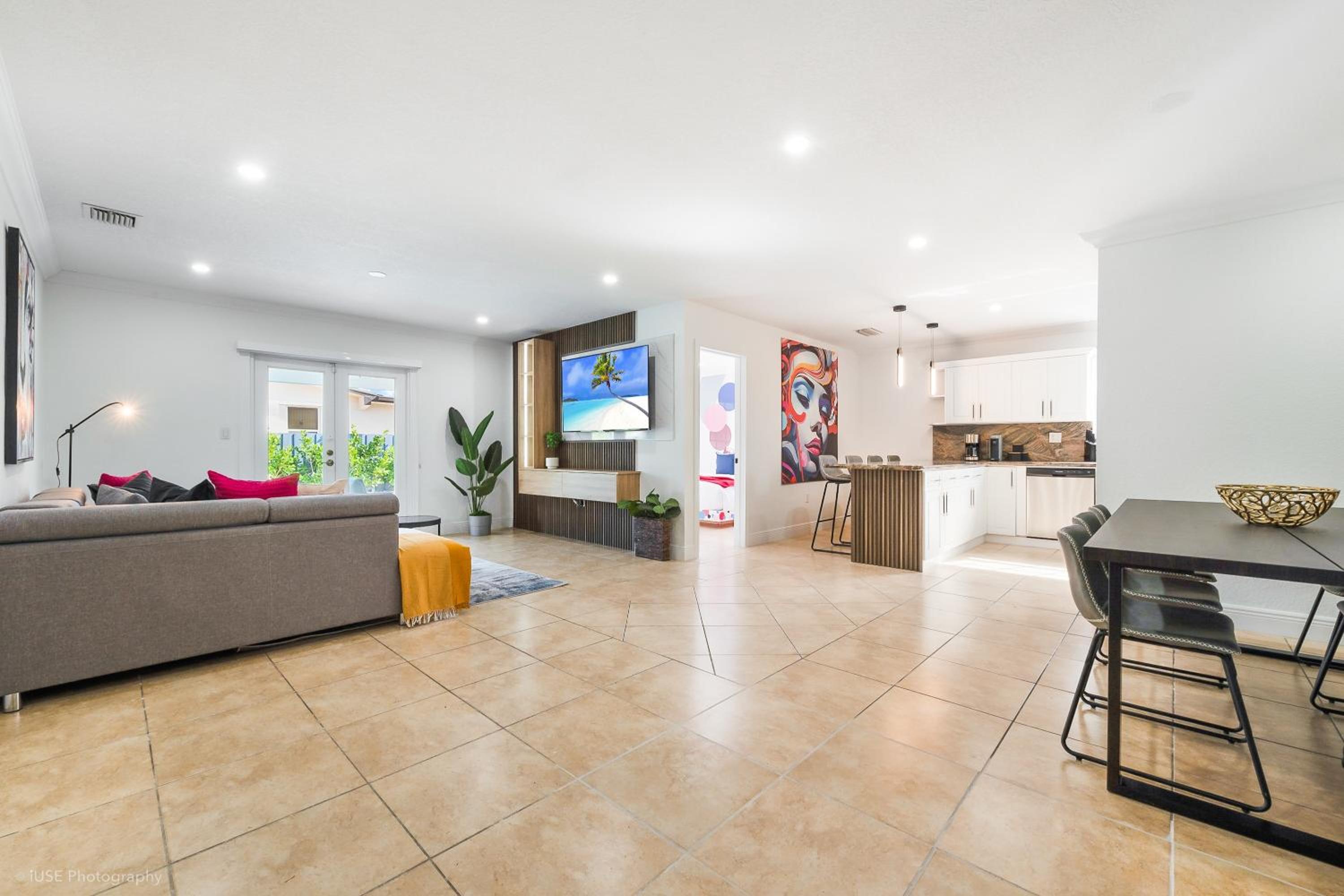 Le Femme Paradise -Htd Pool, Mini Golf, 5 Bedrooms, Jacuzzi, Game Room, BBQ
