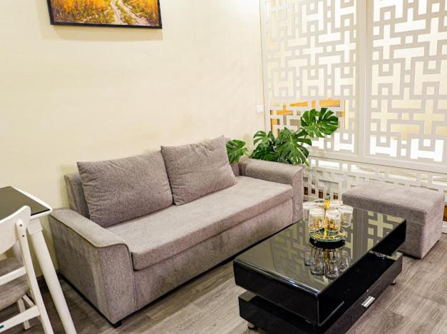 Little Apartment in Westlake
