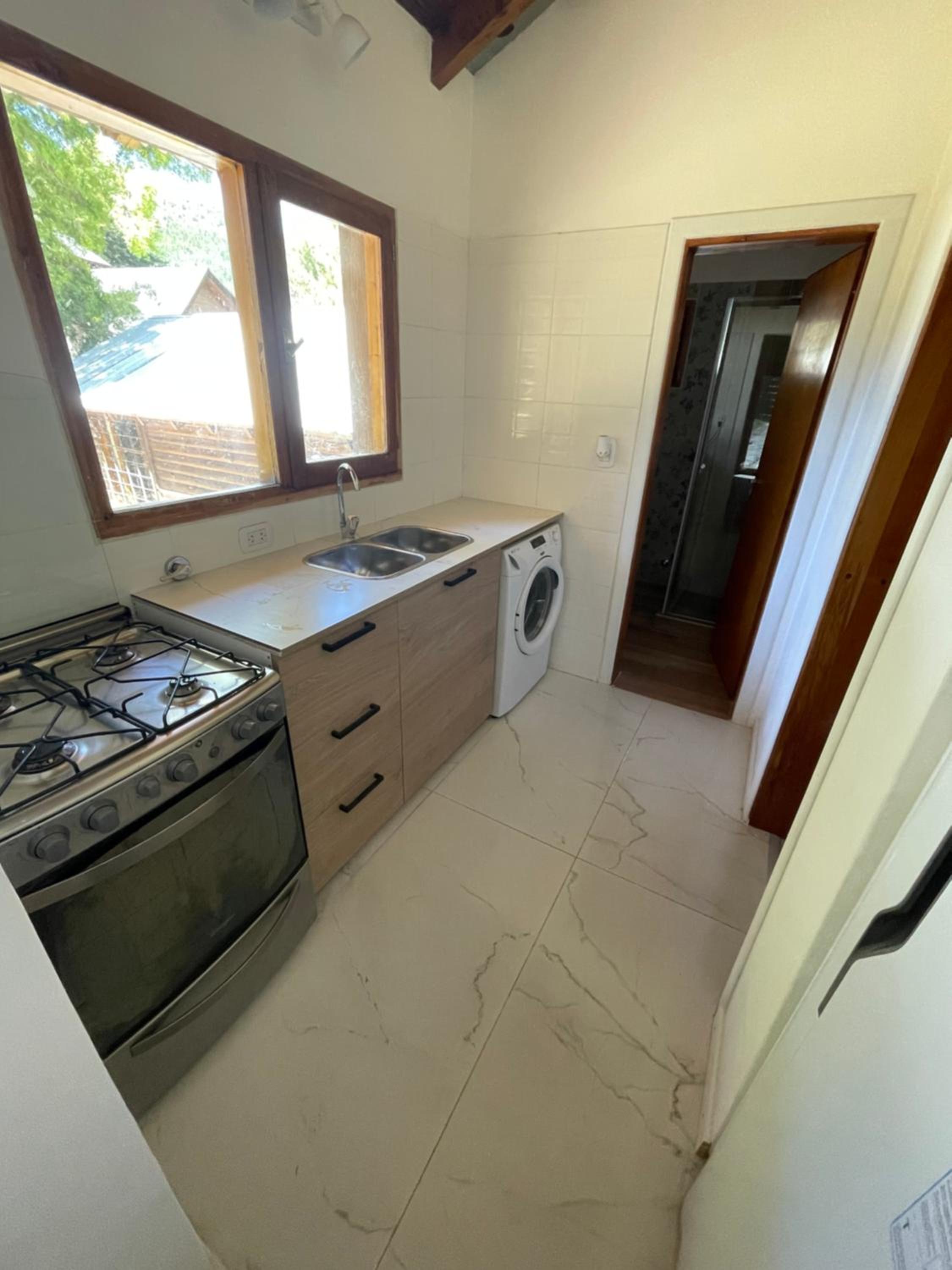 Casa a metros del lago Gutiérrez