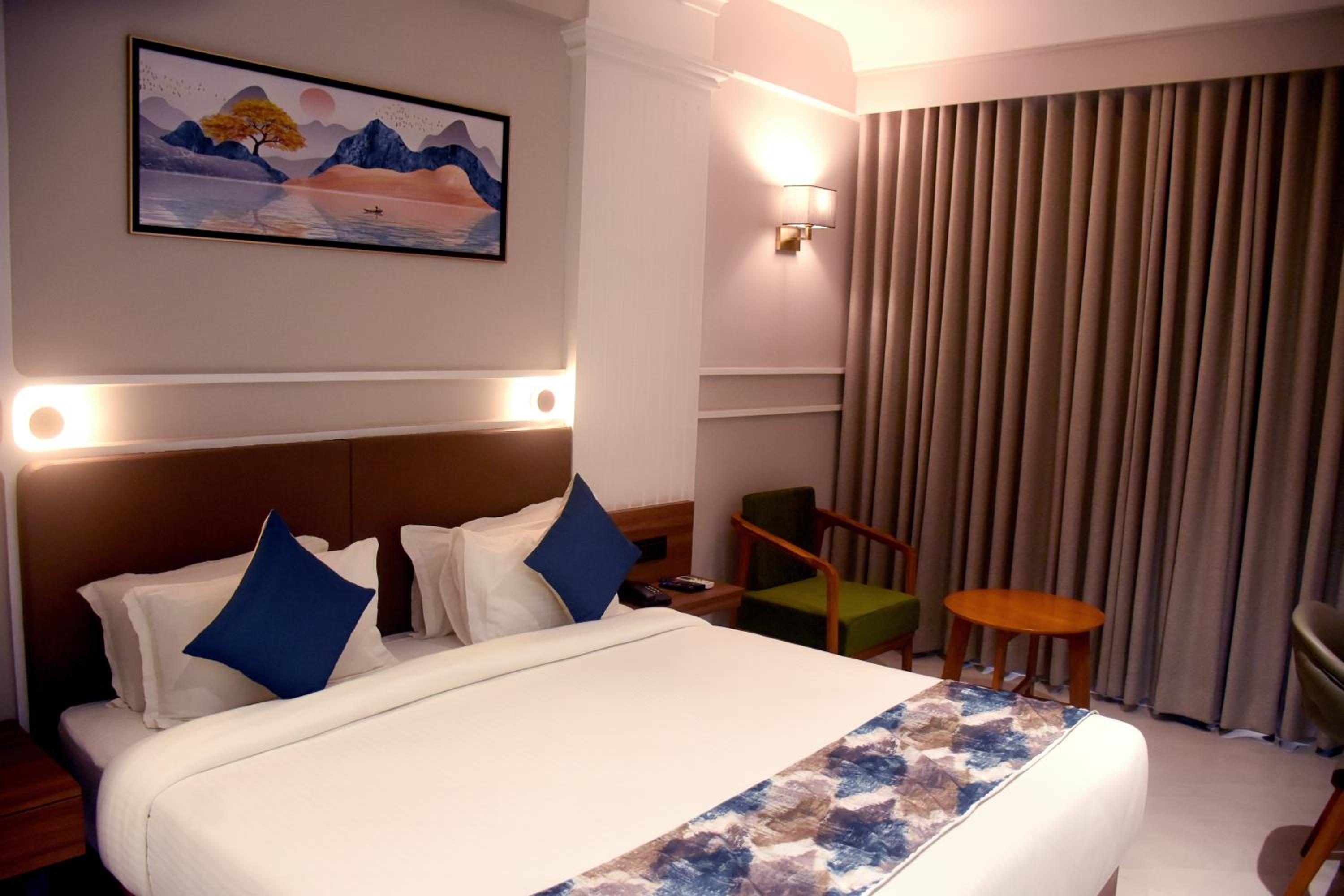 Regenta Inn Motikhavdi Jamnagar