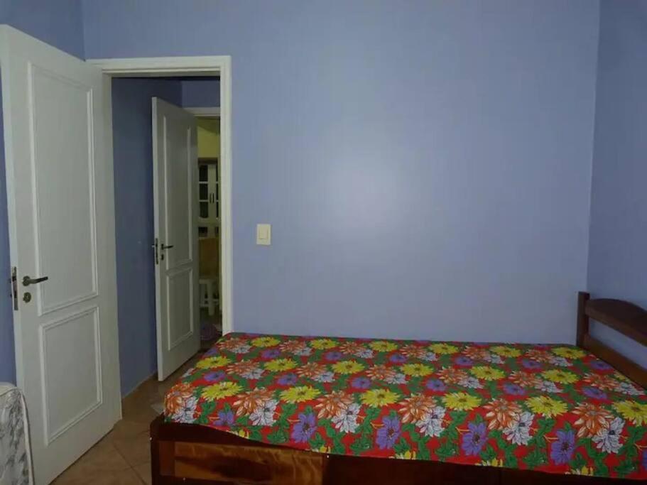 Casa charmosa condomínio de Pauba - 4 suites