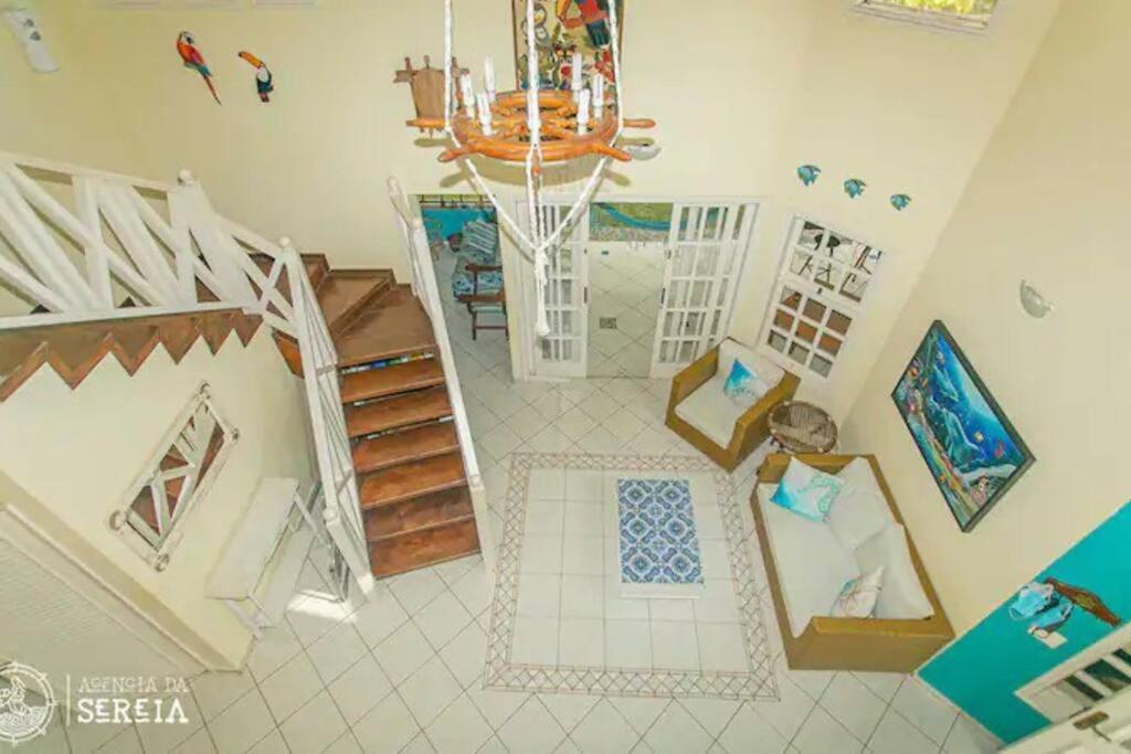 Casa charmosa condomínio de Pauba - 4 suites