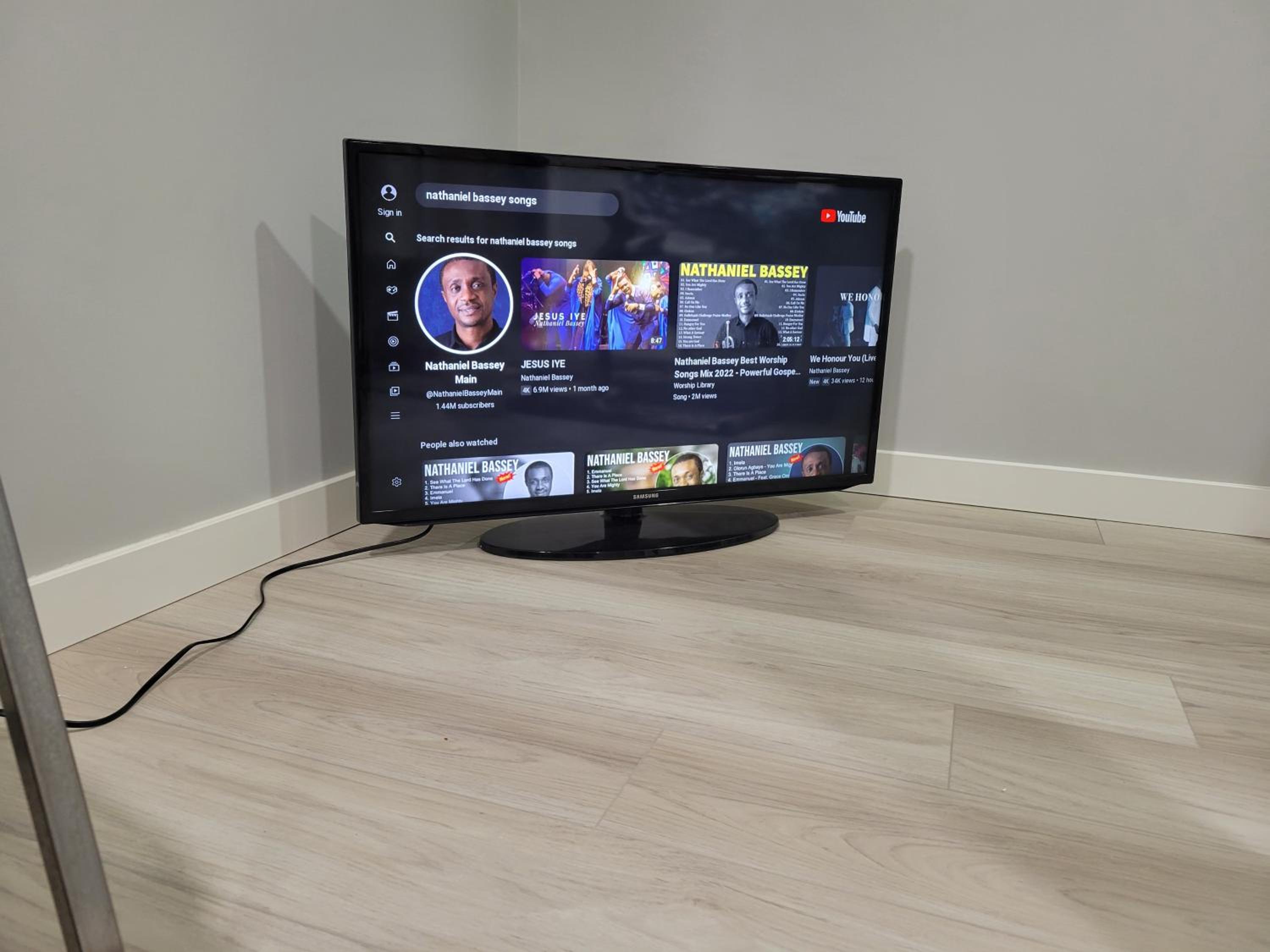 Brand New 2 Bedroom Basement Suite with Wifi