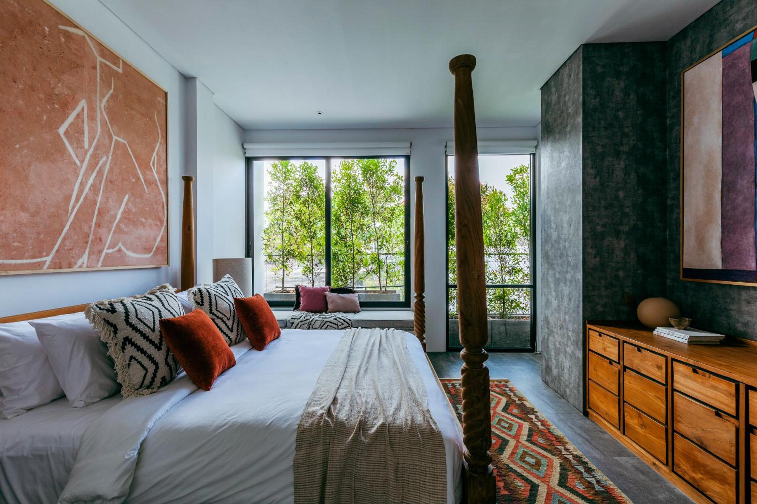 Mandala Clubhouse