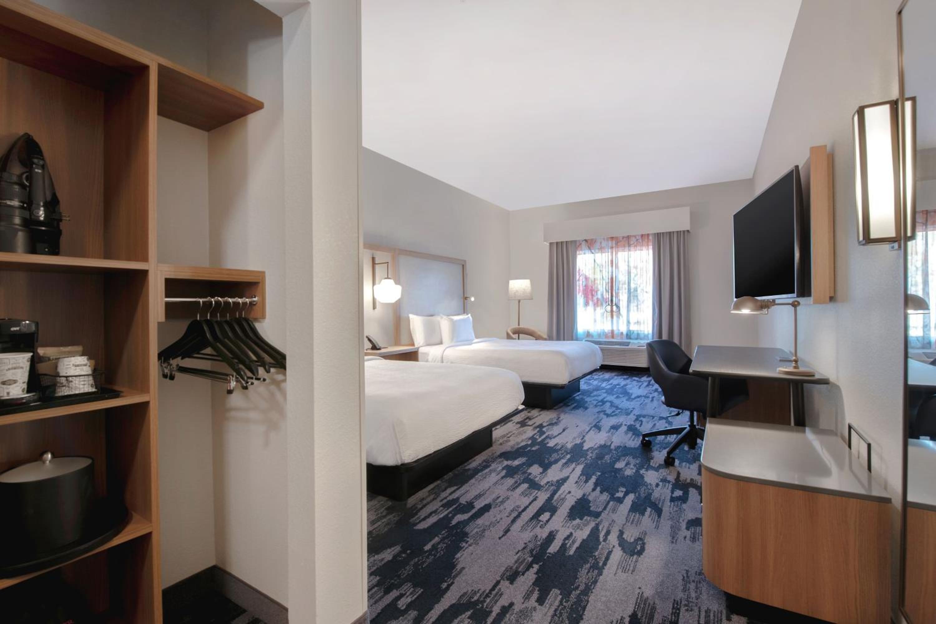 Fairfield Inn & Suites by Marriott Greenwood