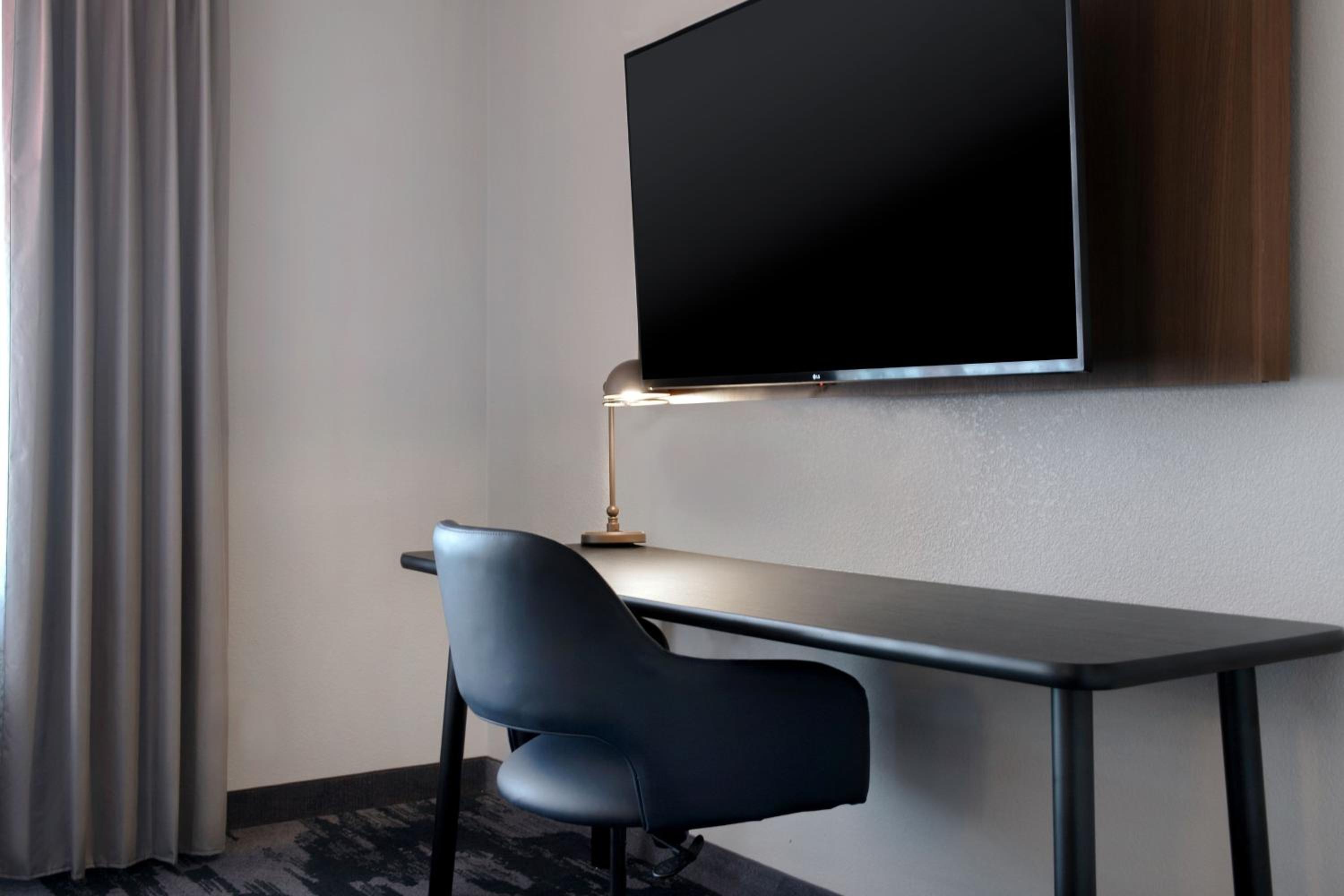 Fairfield Inn & Suites by Marriott Greenwood
