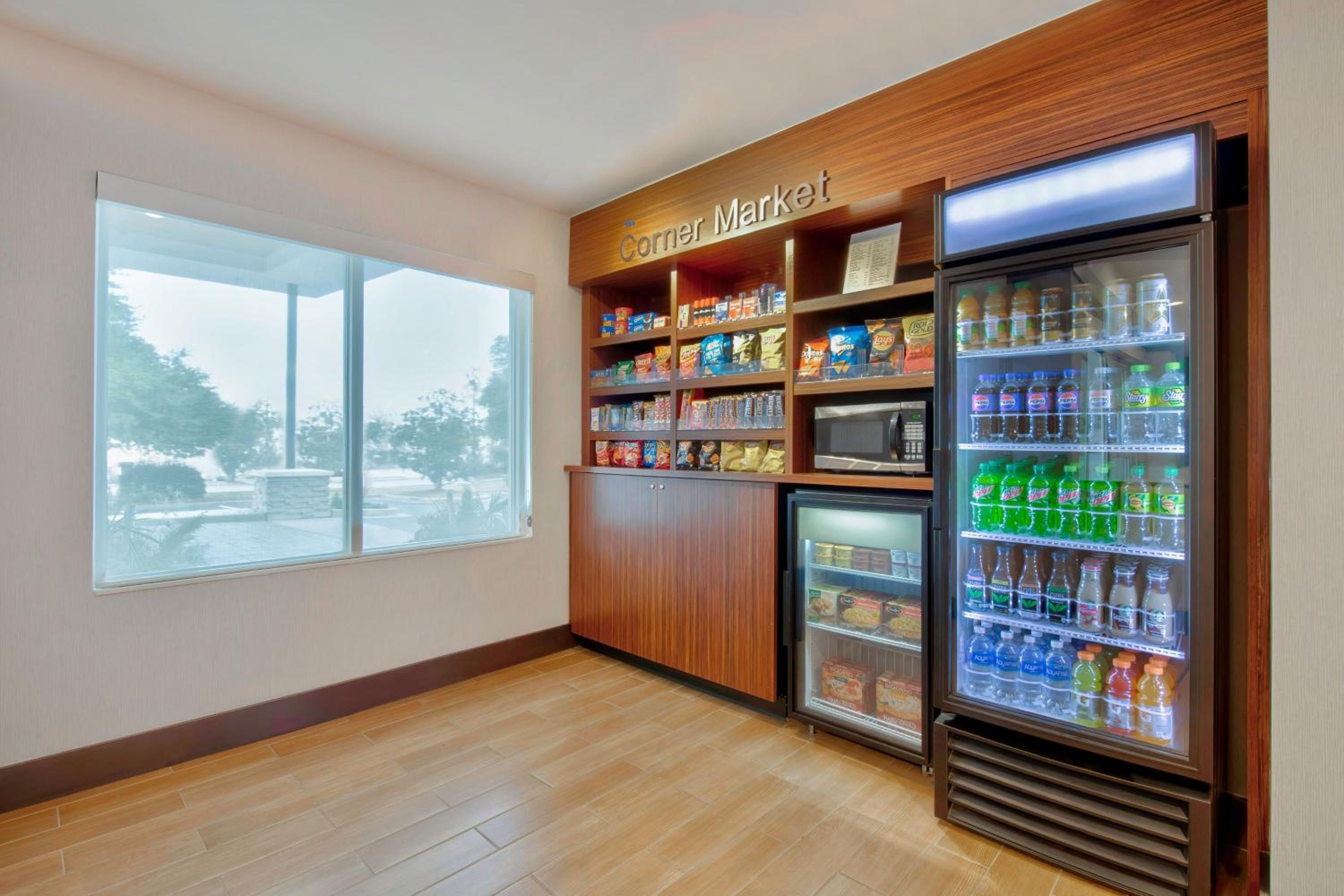 Fairfield Inn & Suites by Marriott Greenwood