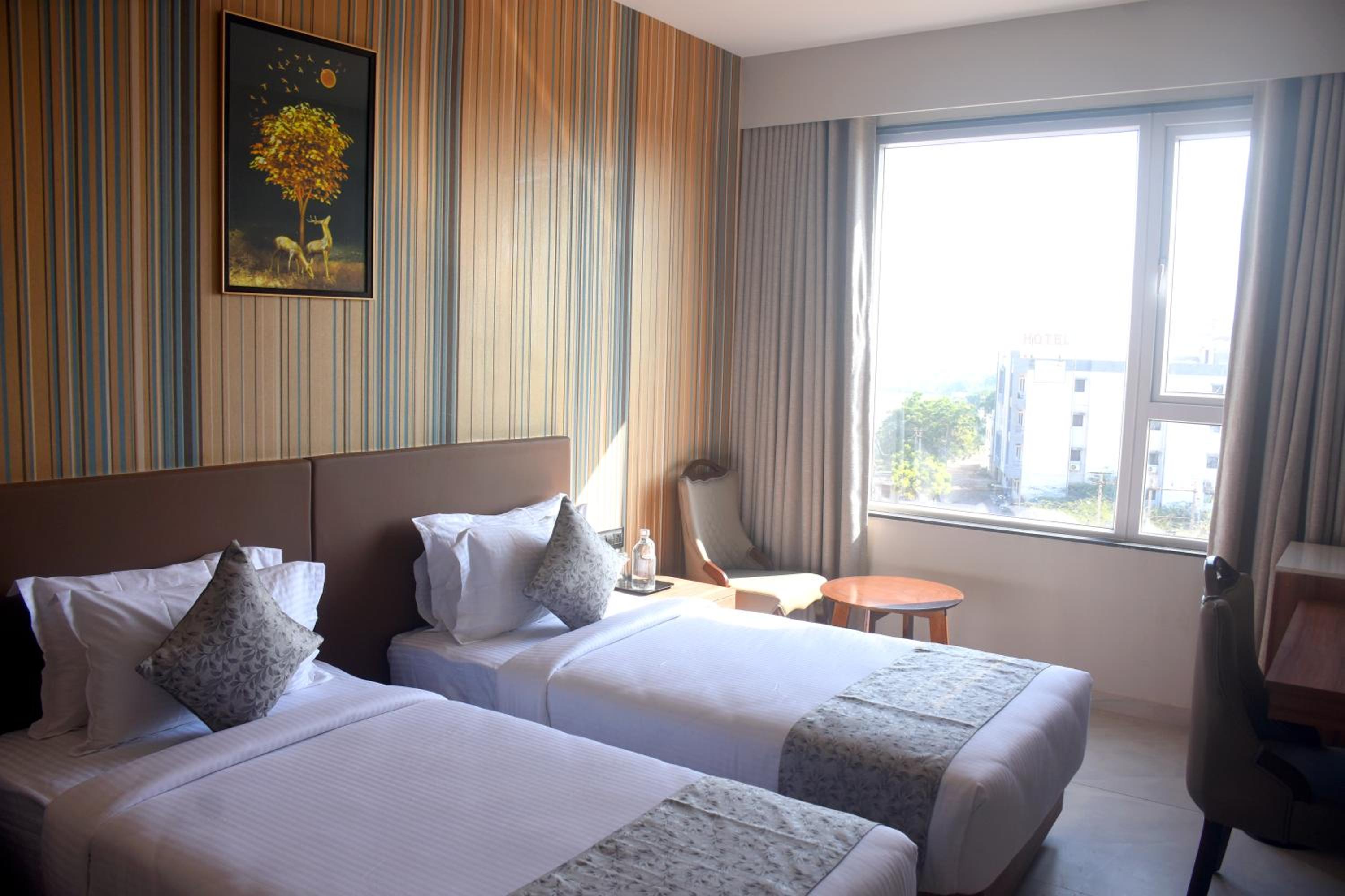 Regenta Inn Motikhavdi Jamnagar