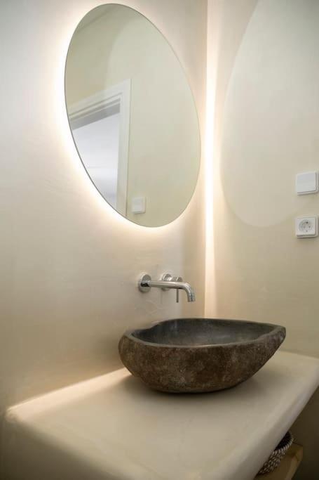 White Nadora Naxos Villa photo 4