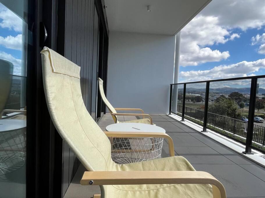 Gungahlin Center-1 Bedroom New Stylish Unit