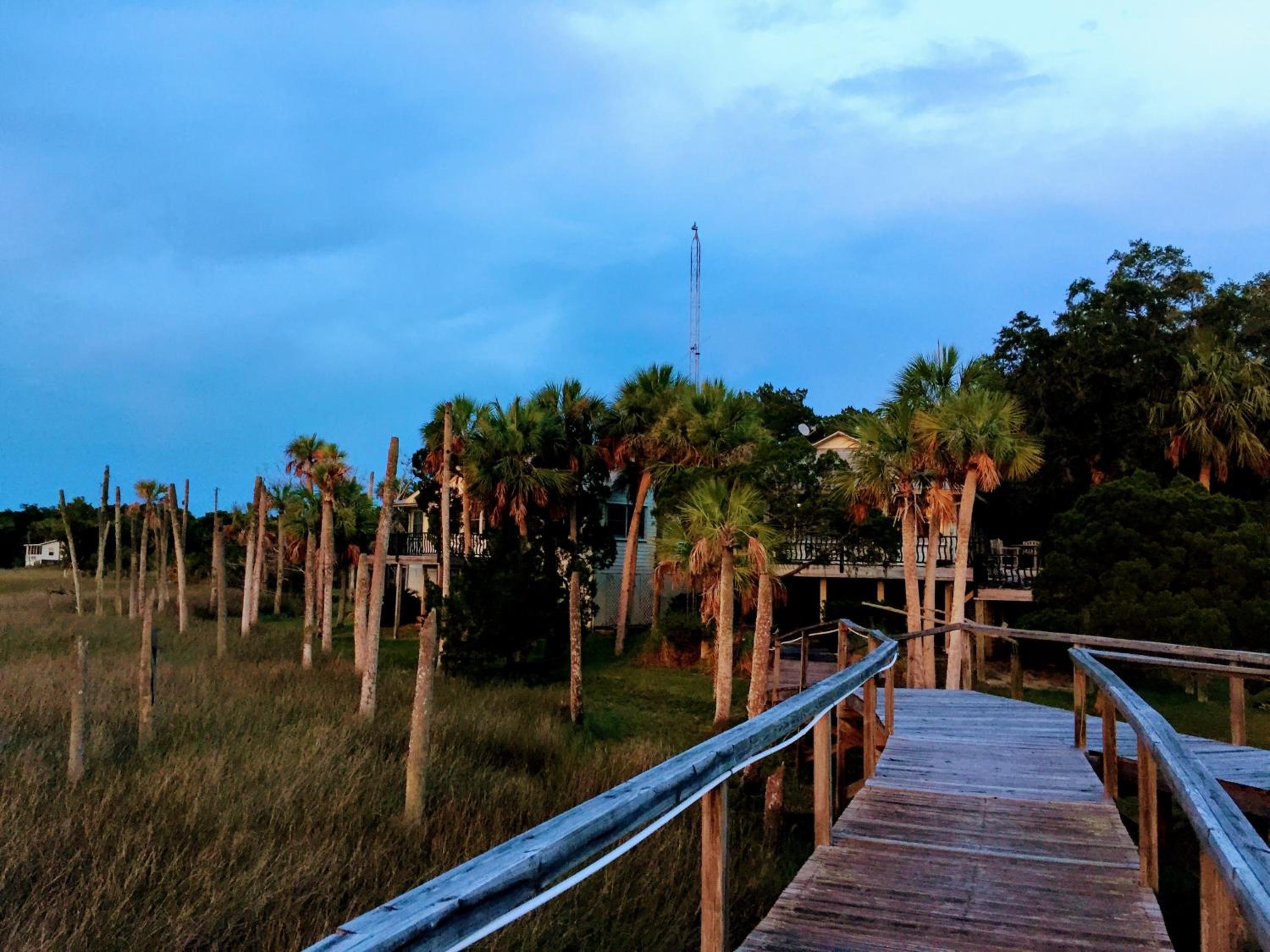 Peaceful Waterfront Home, Daily Sunset, Dock view 4
