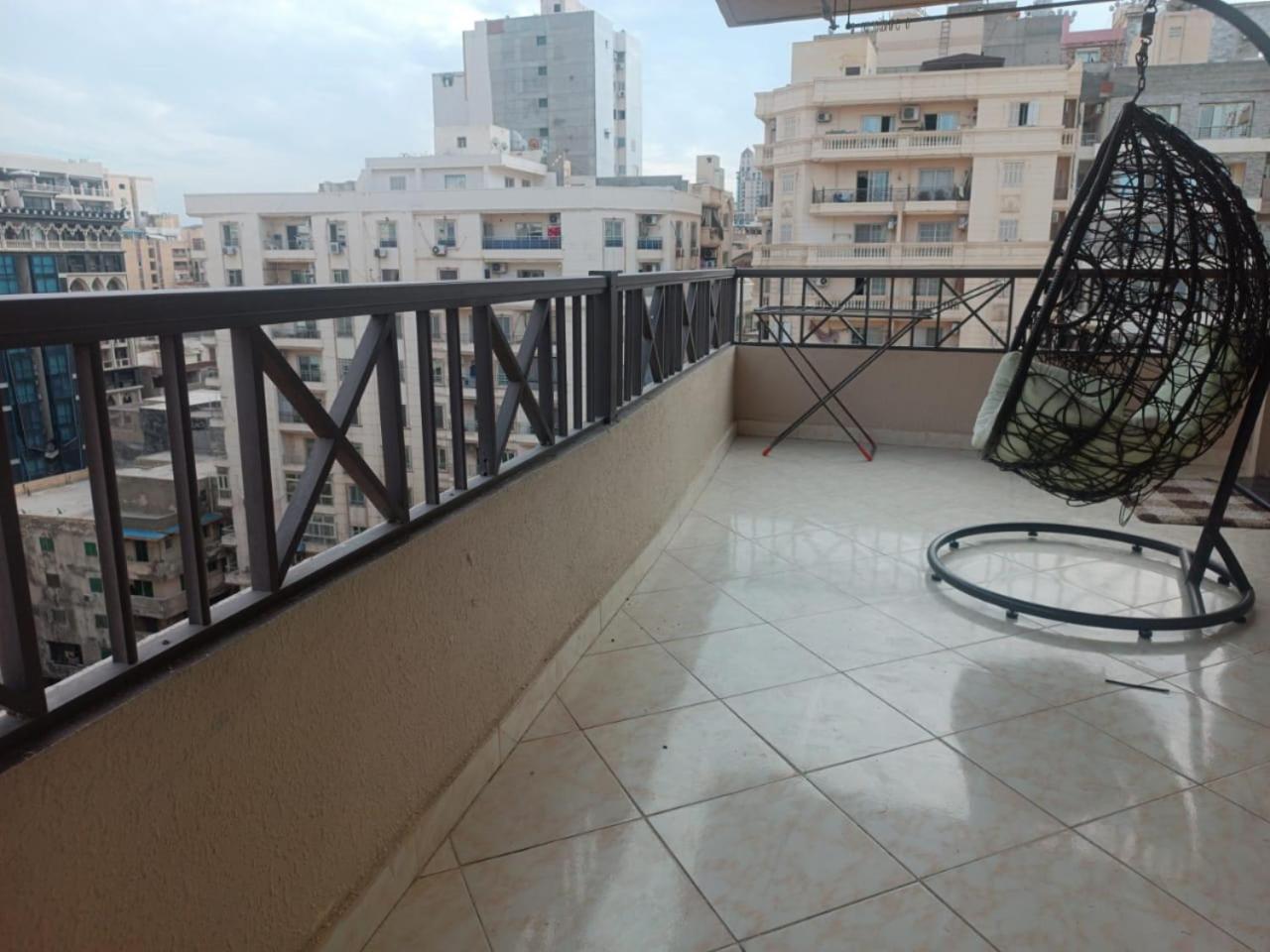 Luxury apartment in laurent