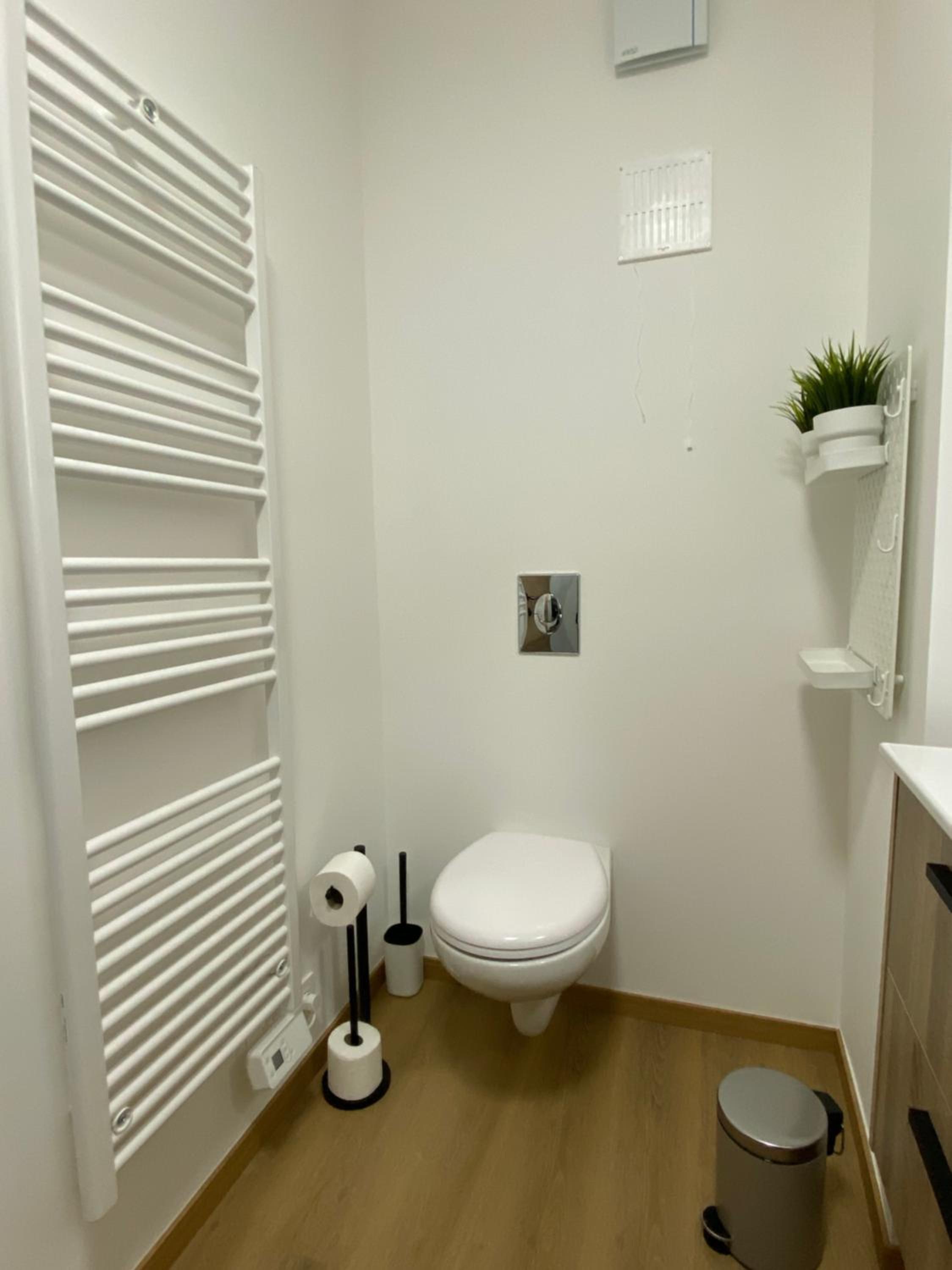 D-012 Bel appart et balcon climatisé parking privé gratuit sur demande