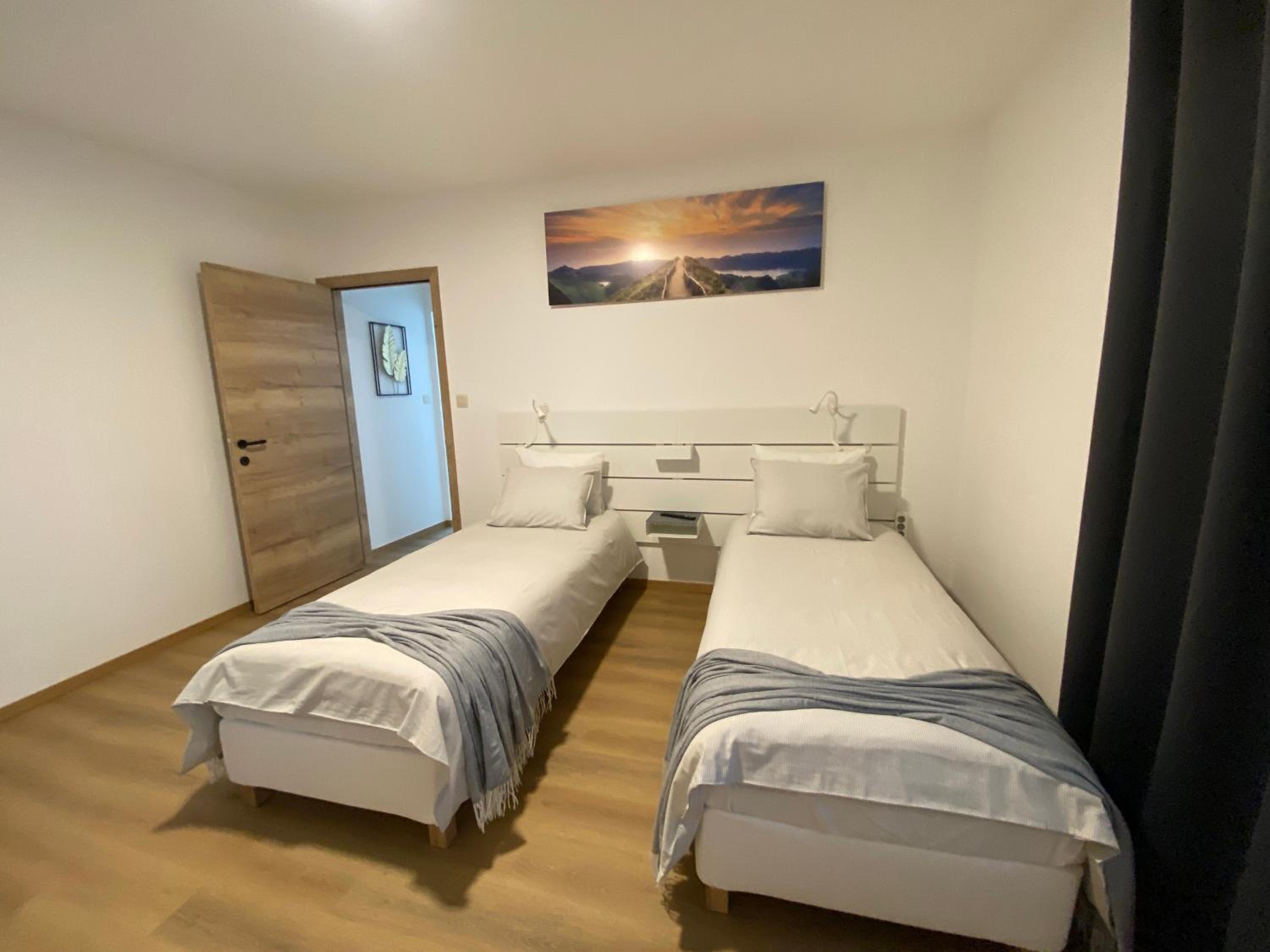 D-012 Bel appart et balcon climatisé parking privé gratuit sur demande