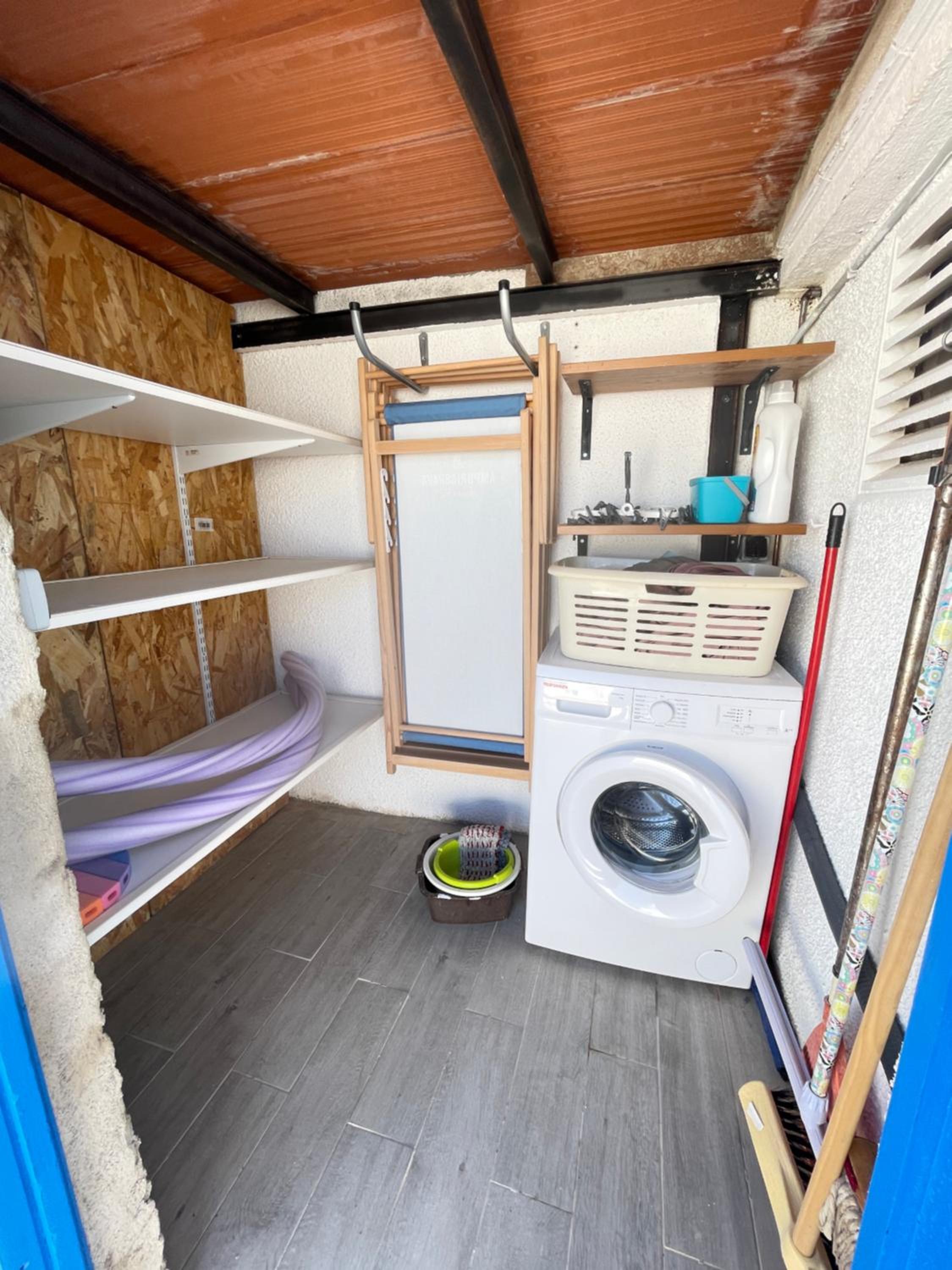 Charmante villa avec piscine dans les canaux