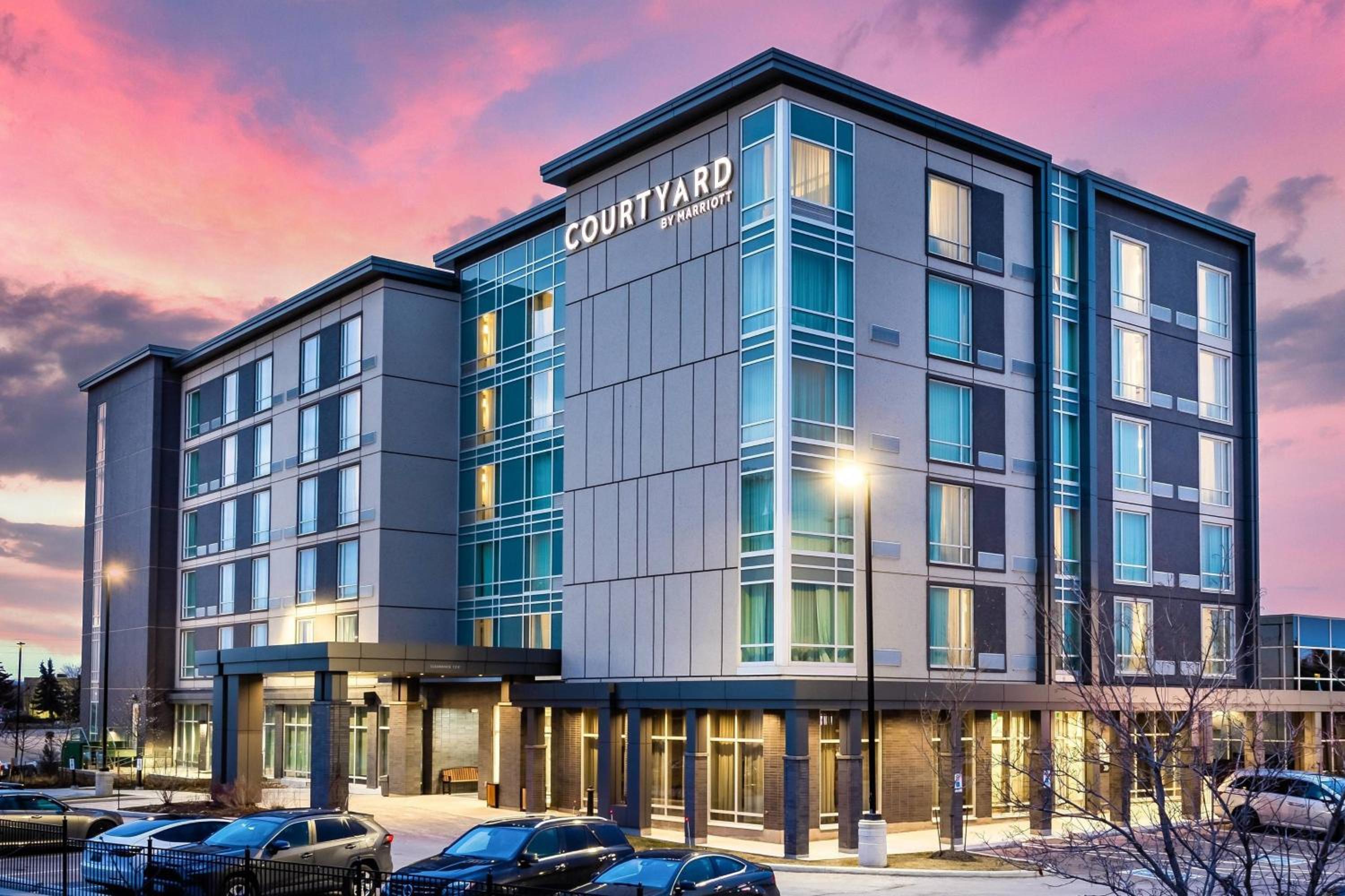 Toronto Vacations - Courtyard by Marriott Burlington-Oakville - Property Image 1