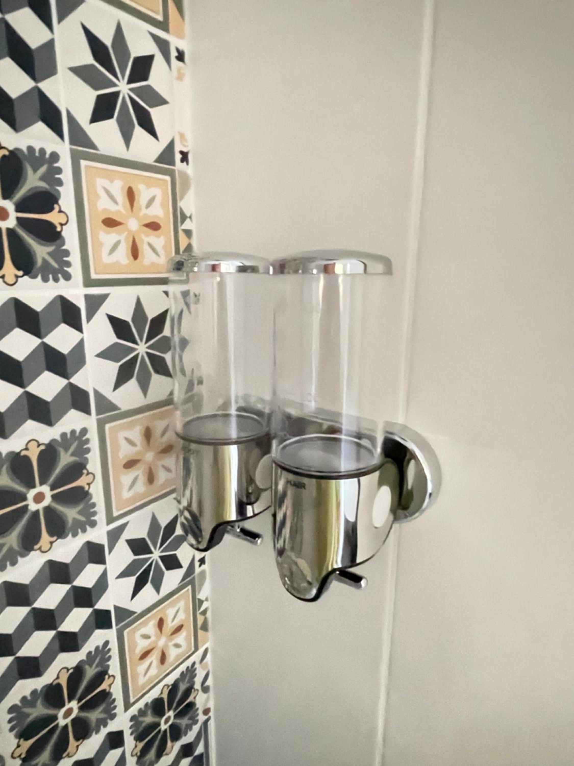Charmante villa avec piscine dans les canaux