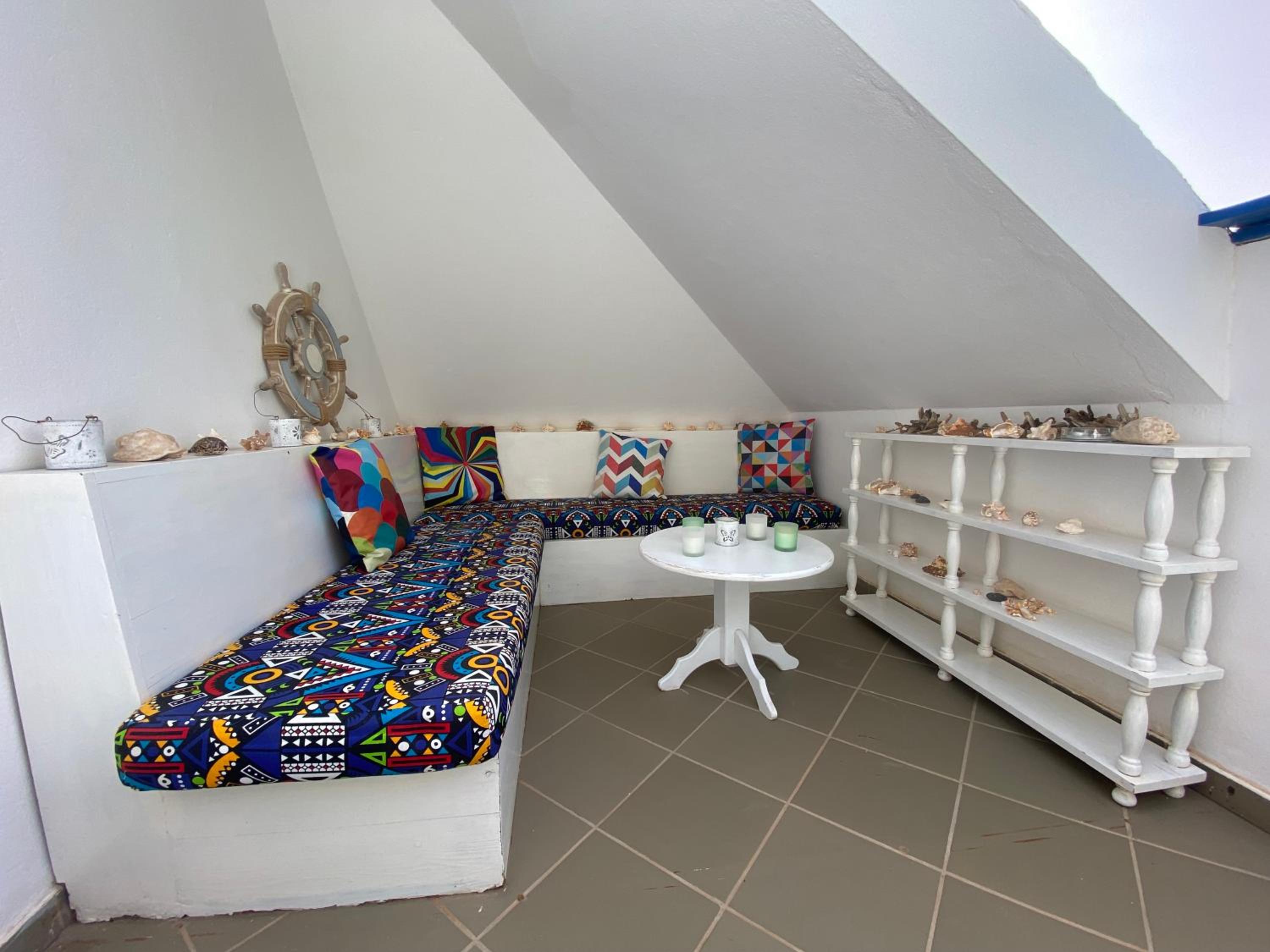 Leme Bedje Two bedroom - By Bobbywashere