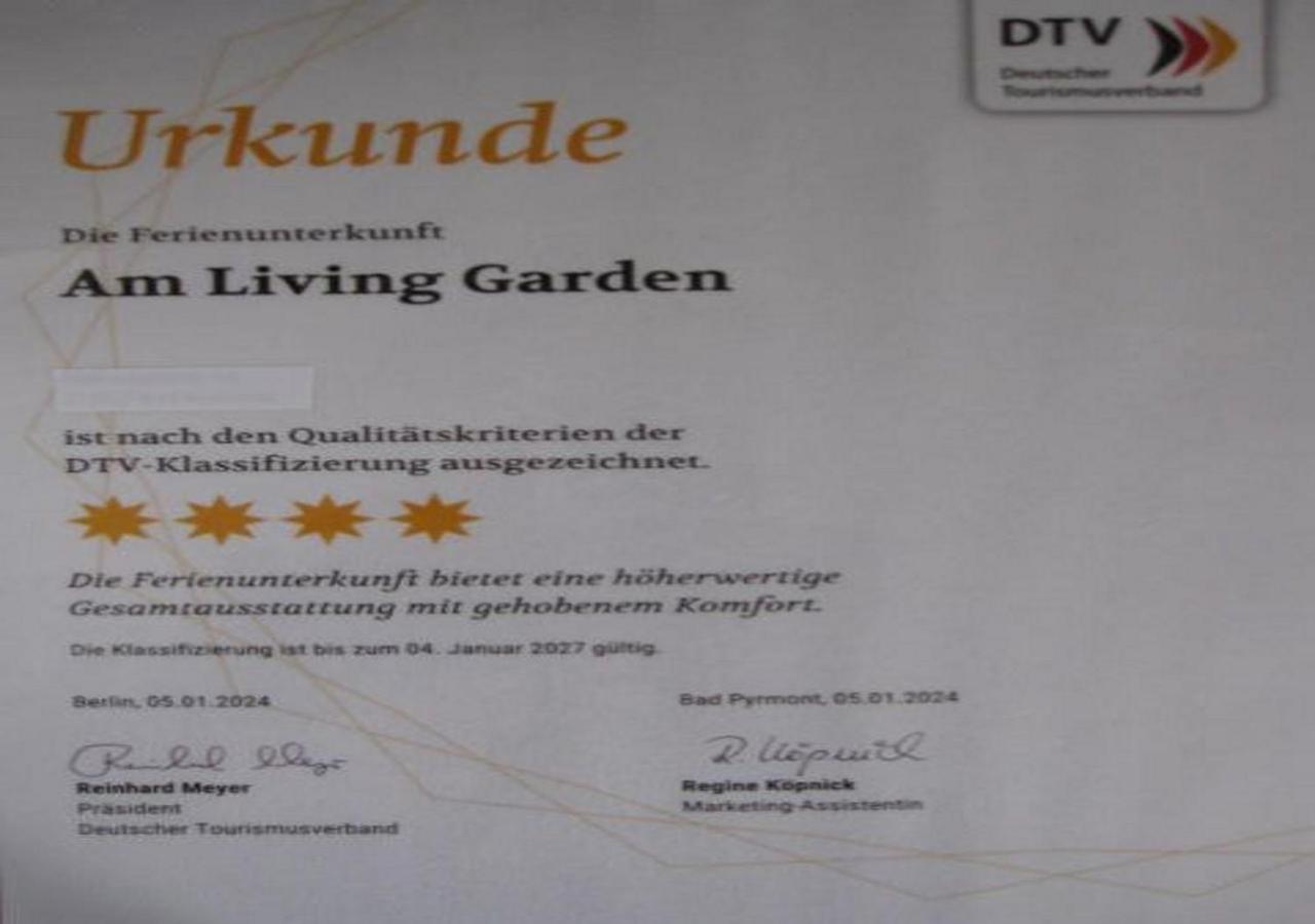 Am Living Garden