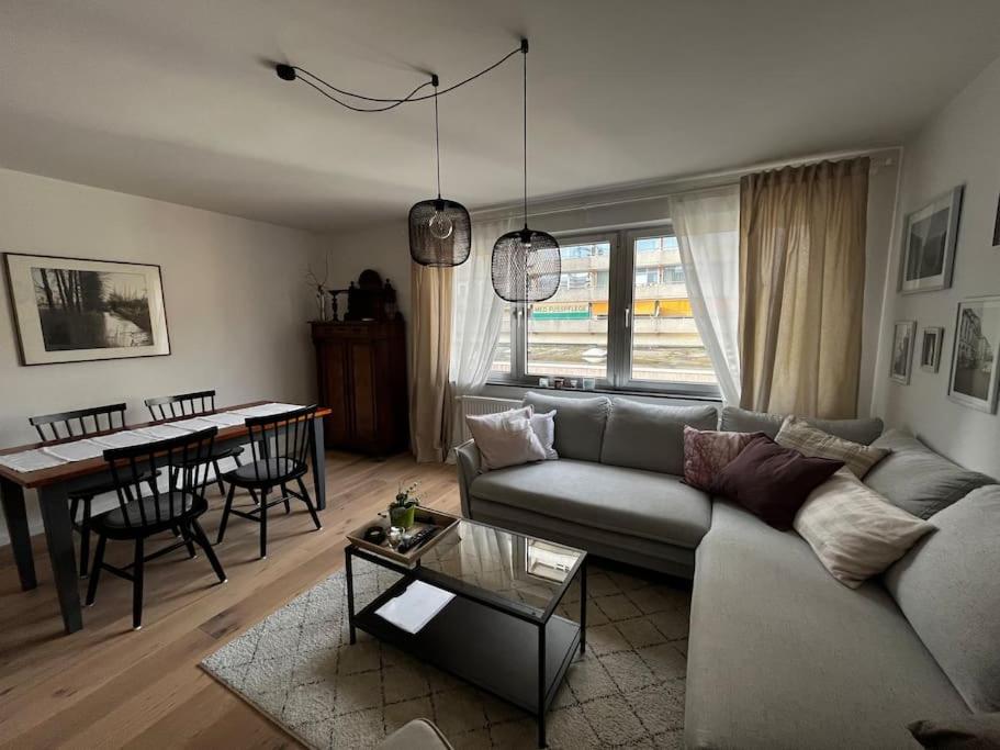 Offenbach Vacations - Schone 2-Zimmer Wohnung in der Stadtmitte - Property Image 14