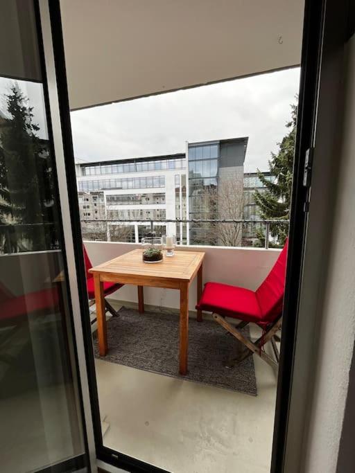 Offenbach Vacations - Schone 2-Zimmer Wohnung in der Stadtmitte - Property Image 12
